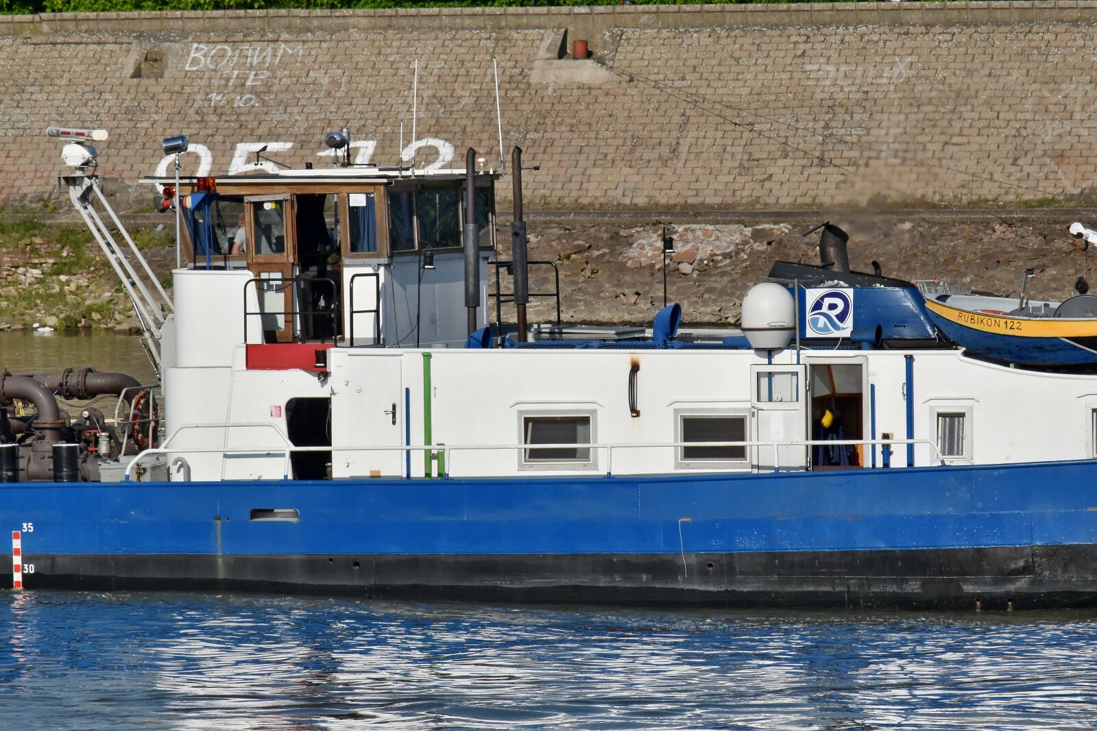 Nikon D5500 sample photo. Tugboat, conveyance, port, boat photography