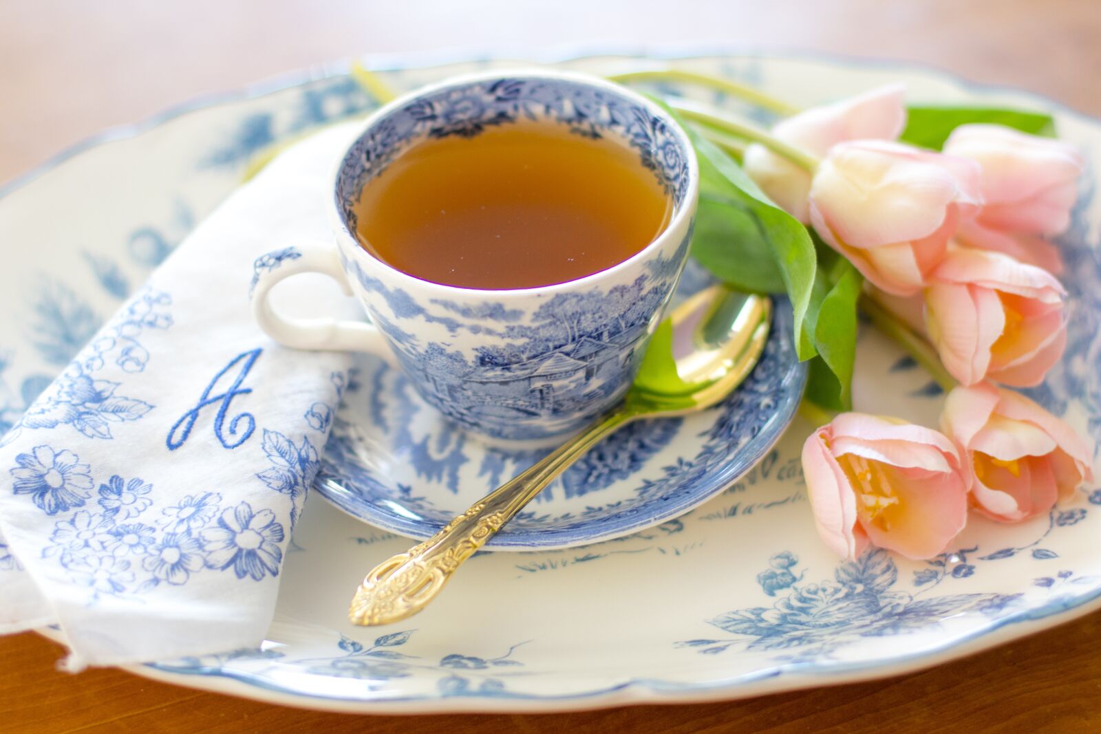 Canon EF 50mm F1.4 USM sample photo. Tea cup, tea, coffee photography