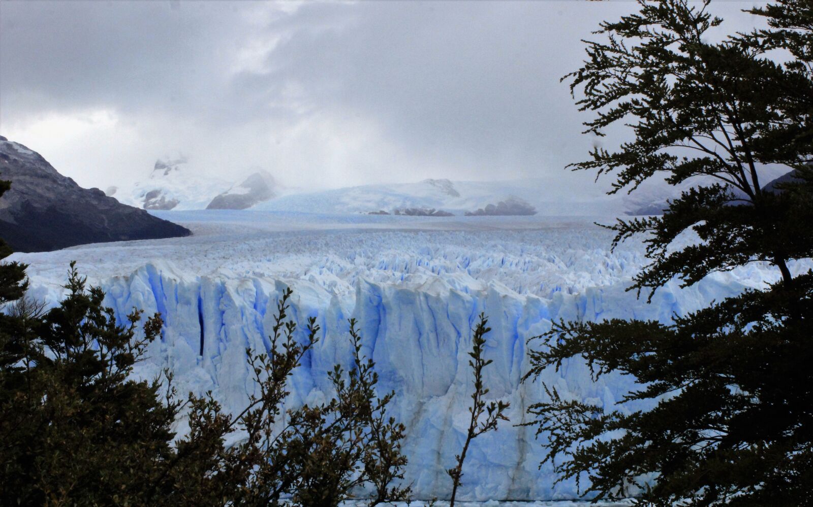 Canon EOS 600D (Rebel EOS T3i / EOS Kiss X5) sample photo. Glacier, perito moreno, landscape photography