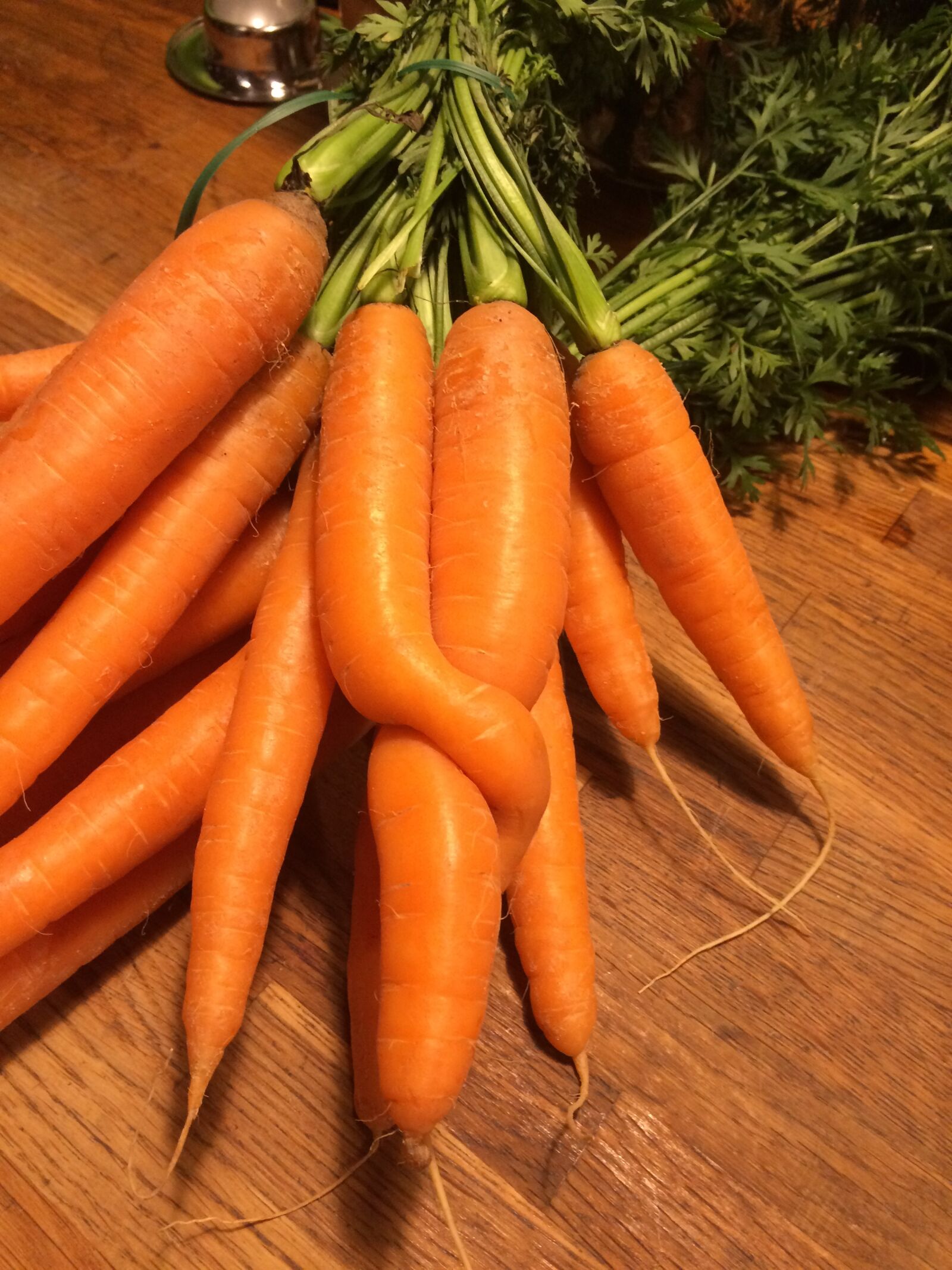 iPhone 5s back camera 4.15mm f/2.2 sample photo. Carrots, vegetables, vitamins photography