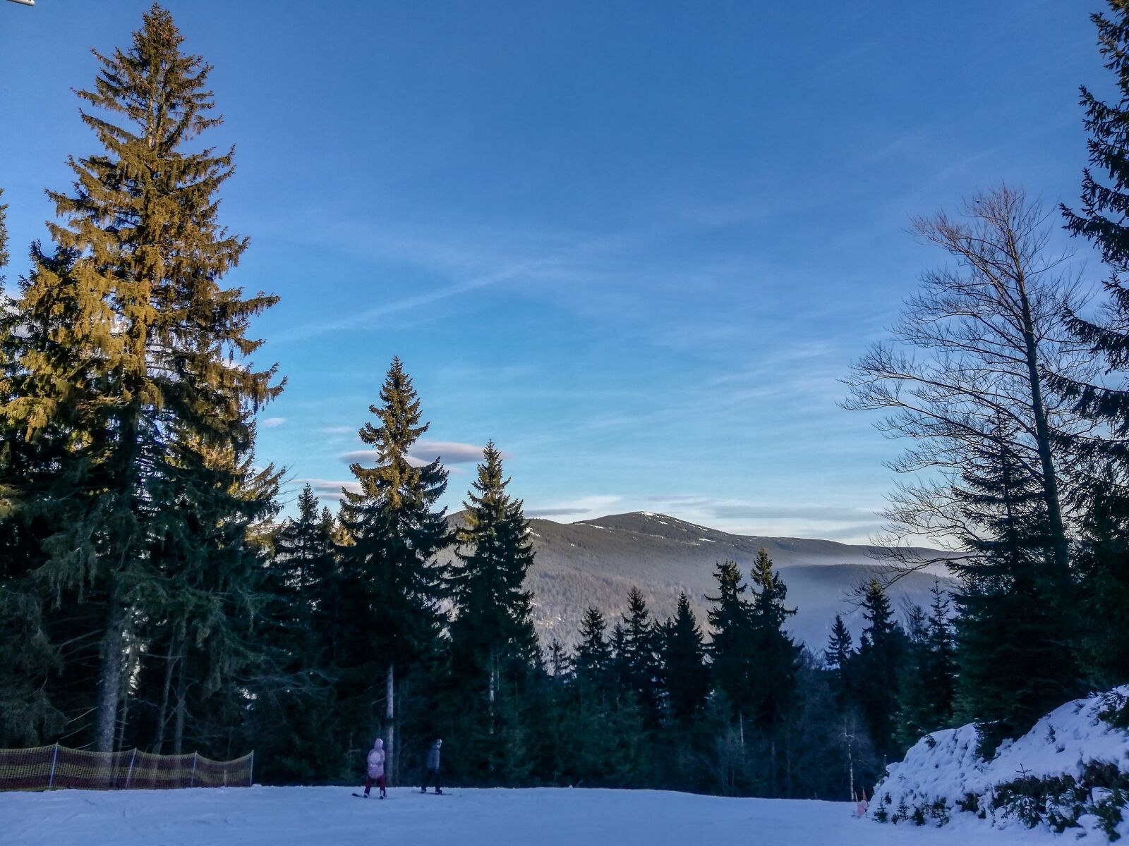 HUAWEI Mate 10 Lite sample photo. Harrachov, snow, winter photography