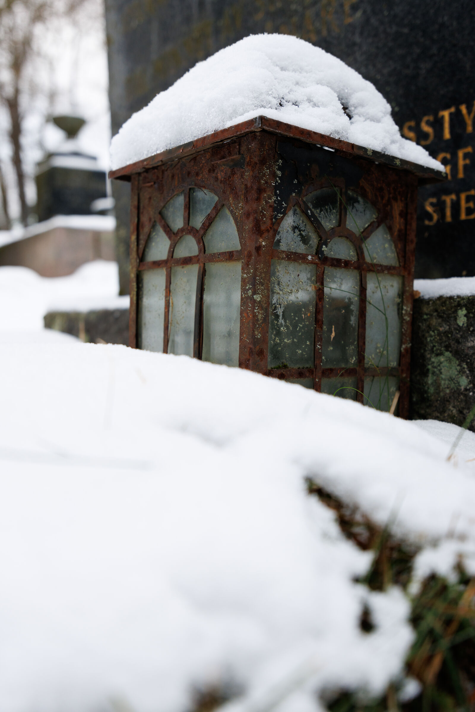 Tamron 11-20mm F2.8 Di III-A RXD sample photo. Snow lantern photography