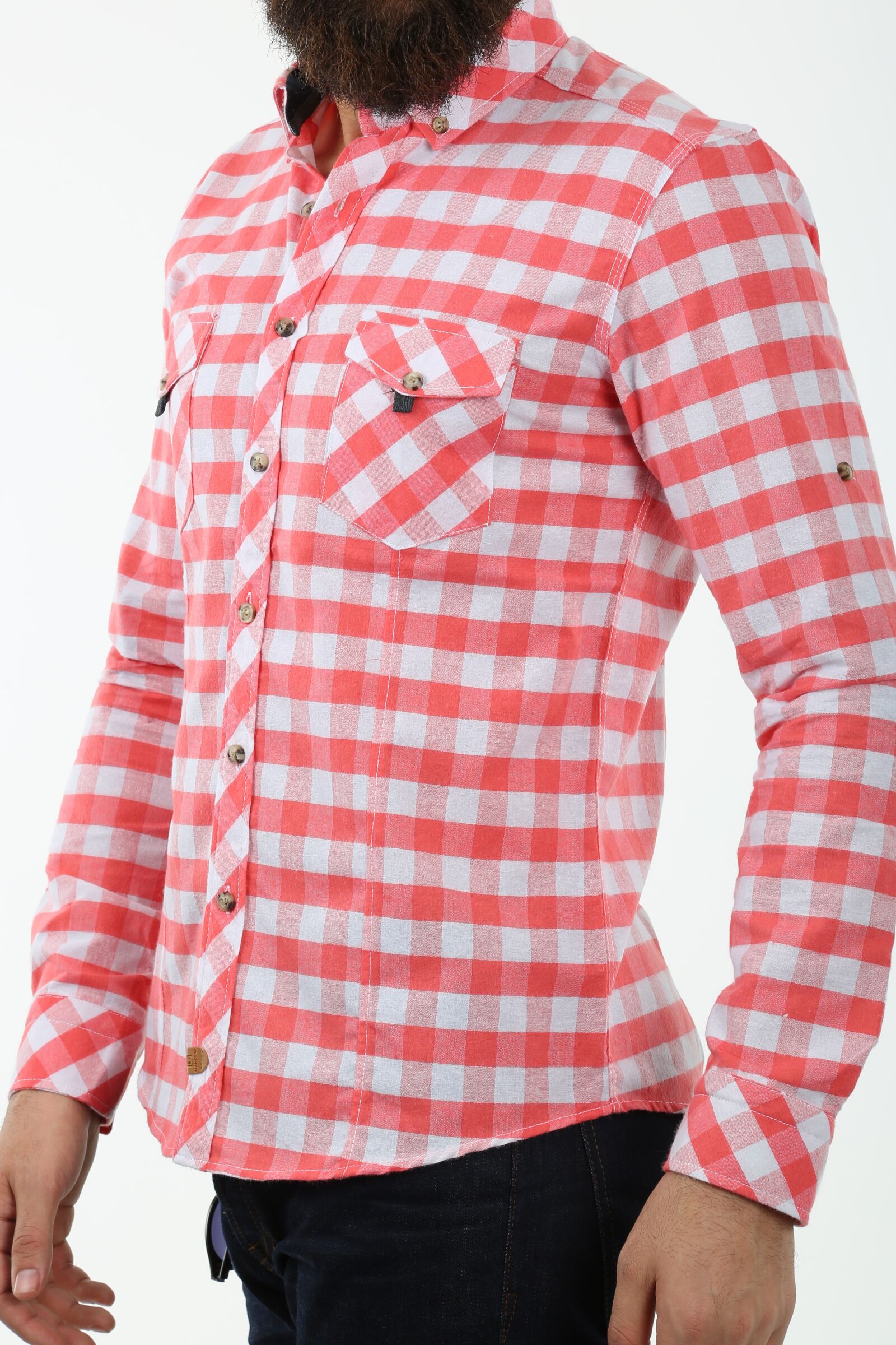 Canon EF 24-105mm F4L IS USM sample photo. Male, shirt, red photography