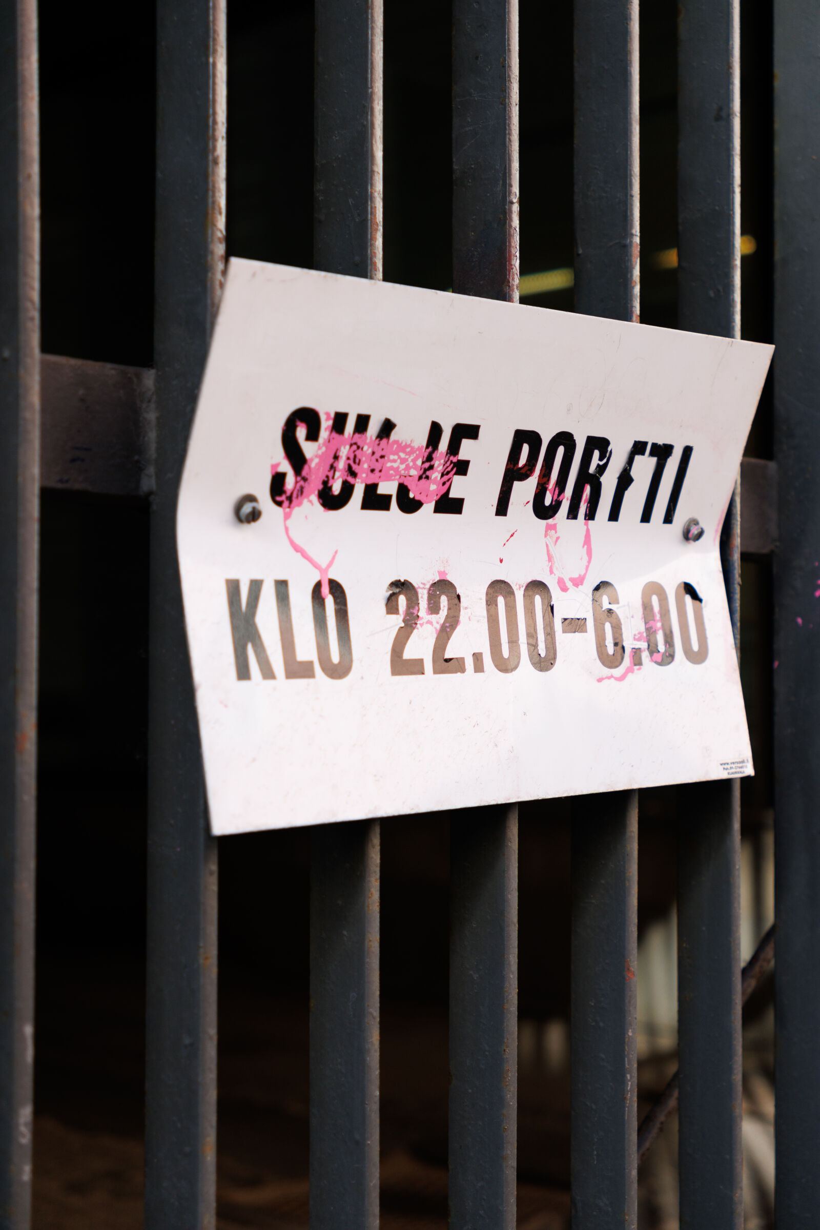 Canon EOS R7 sample photo. Gate is closed photography