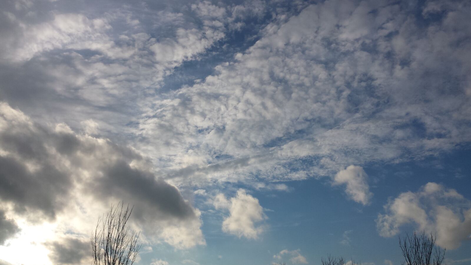 Samsung Galaxy S4 sample photo. Sky, clouds photography