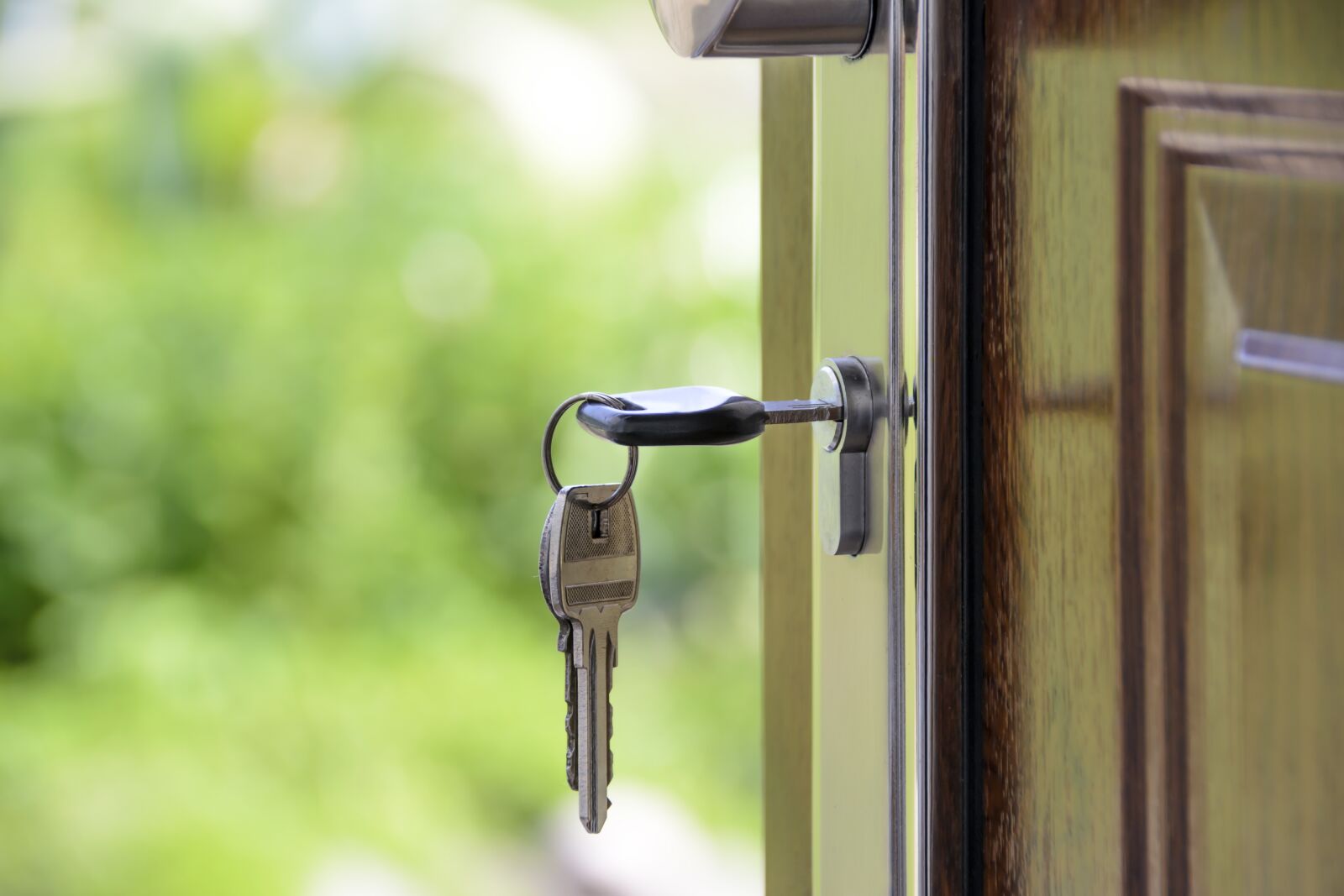 Nikon D3100 sample photo. House, keys, key photography