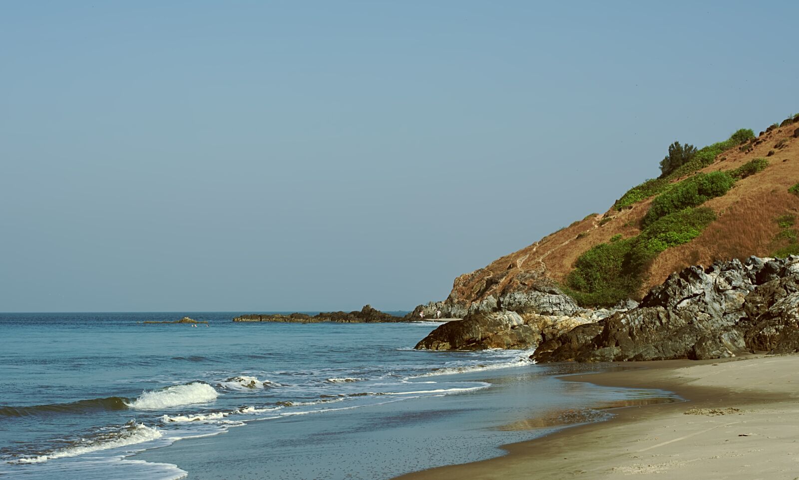 Nikon D5200 sample photo. Beach, sand, hill photography