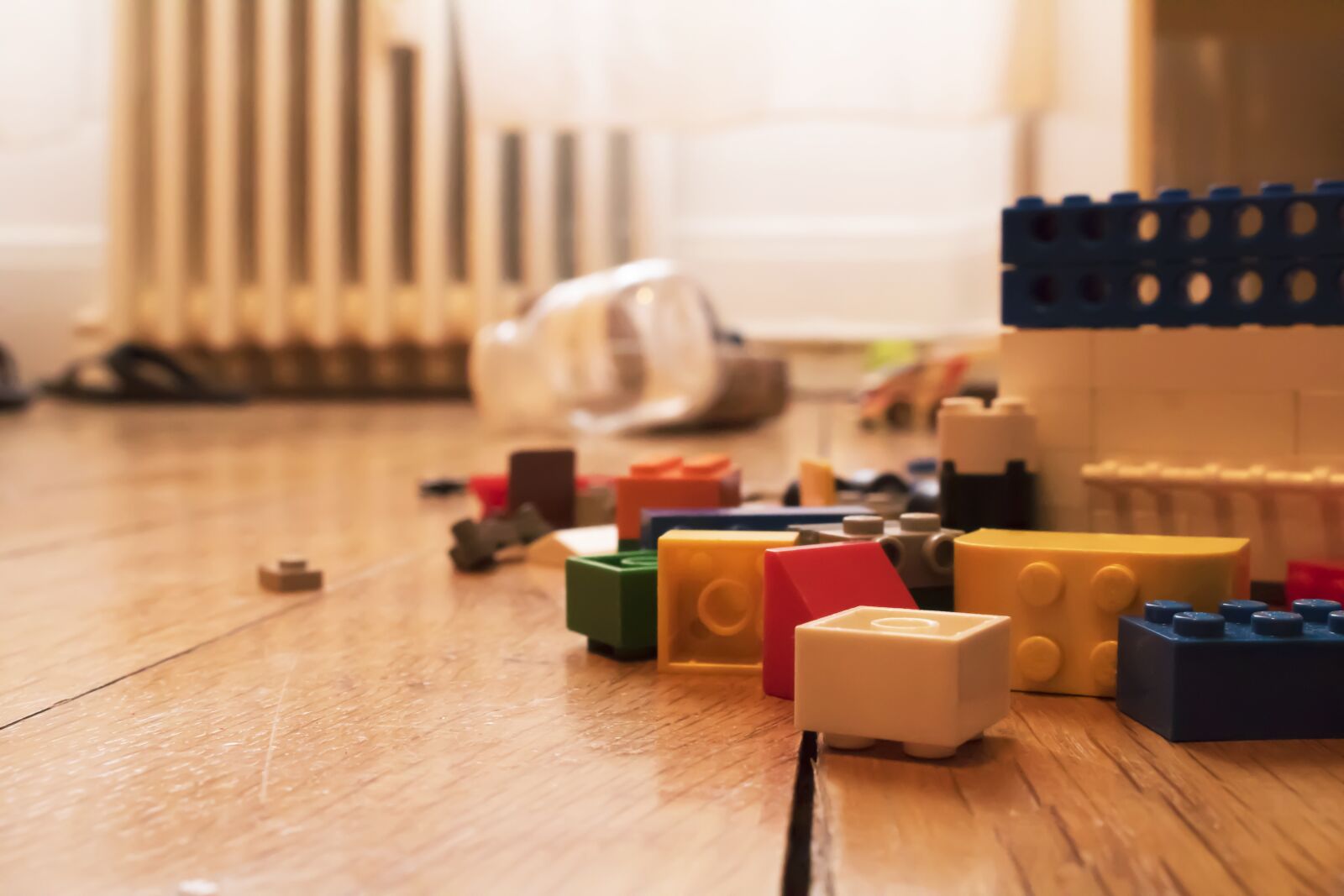 Canon EOS 750D (EOS Rebel T6i / EOS Kiss X8i) sample photo. Bricks, game, building photography