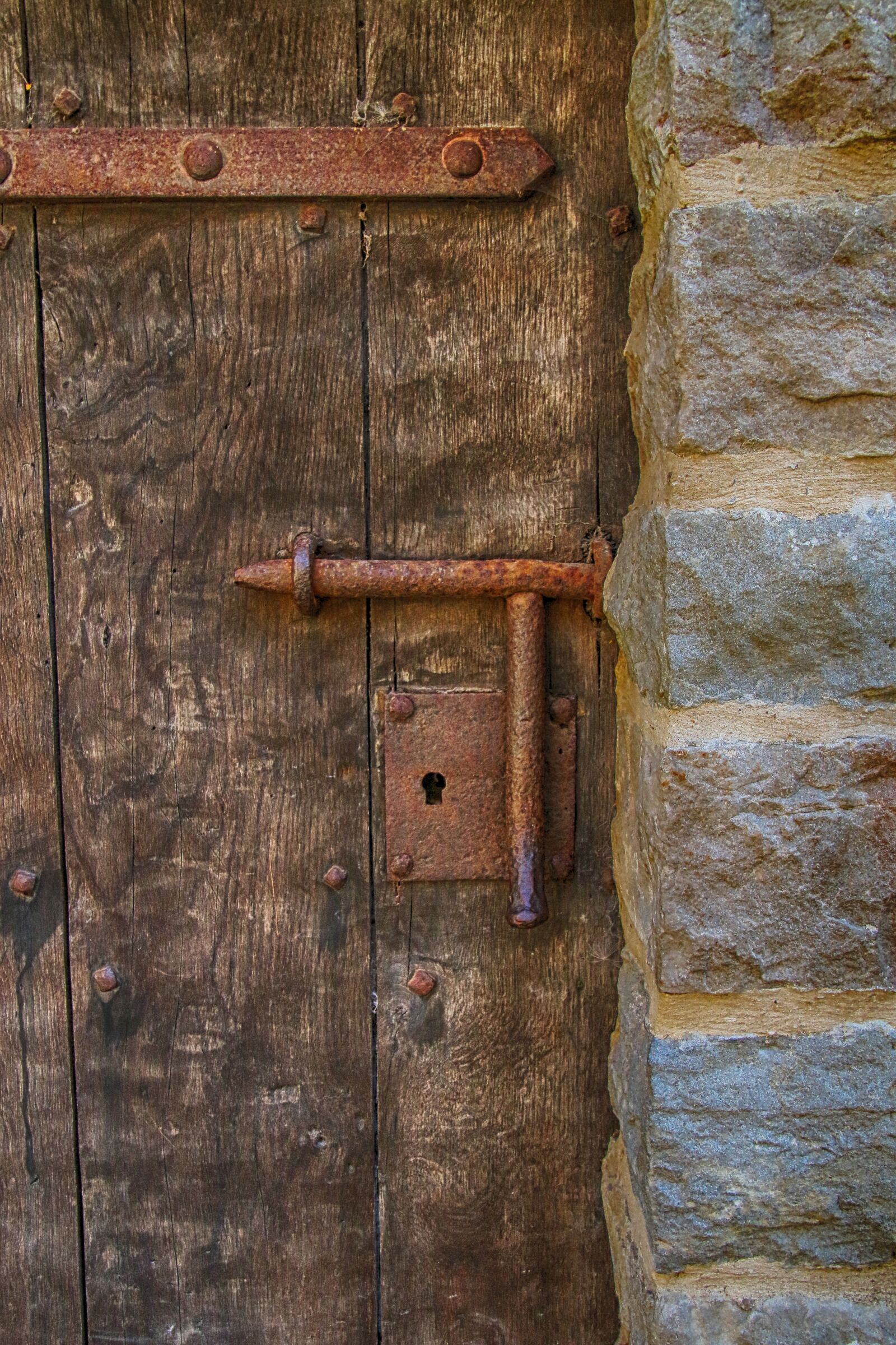 Canon EOS 70D sample photo. Door, lock, old photography