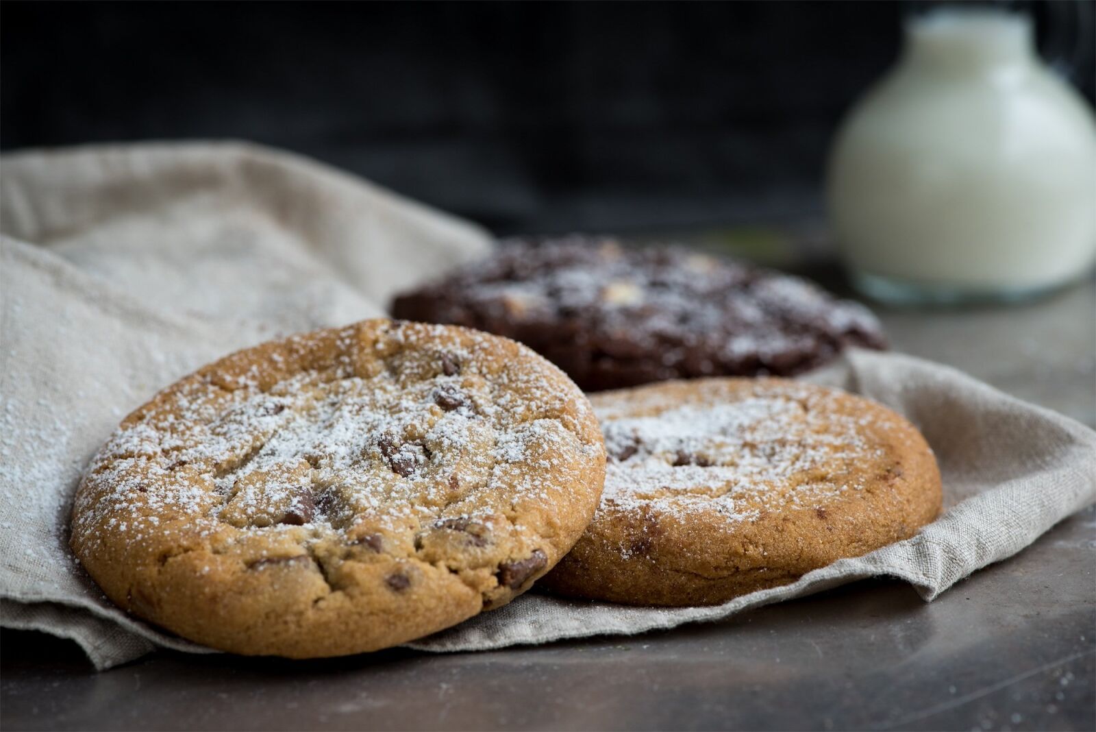 Nikon D750 sample photo. Cookies, lighter cookie, nut photography