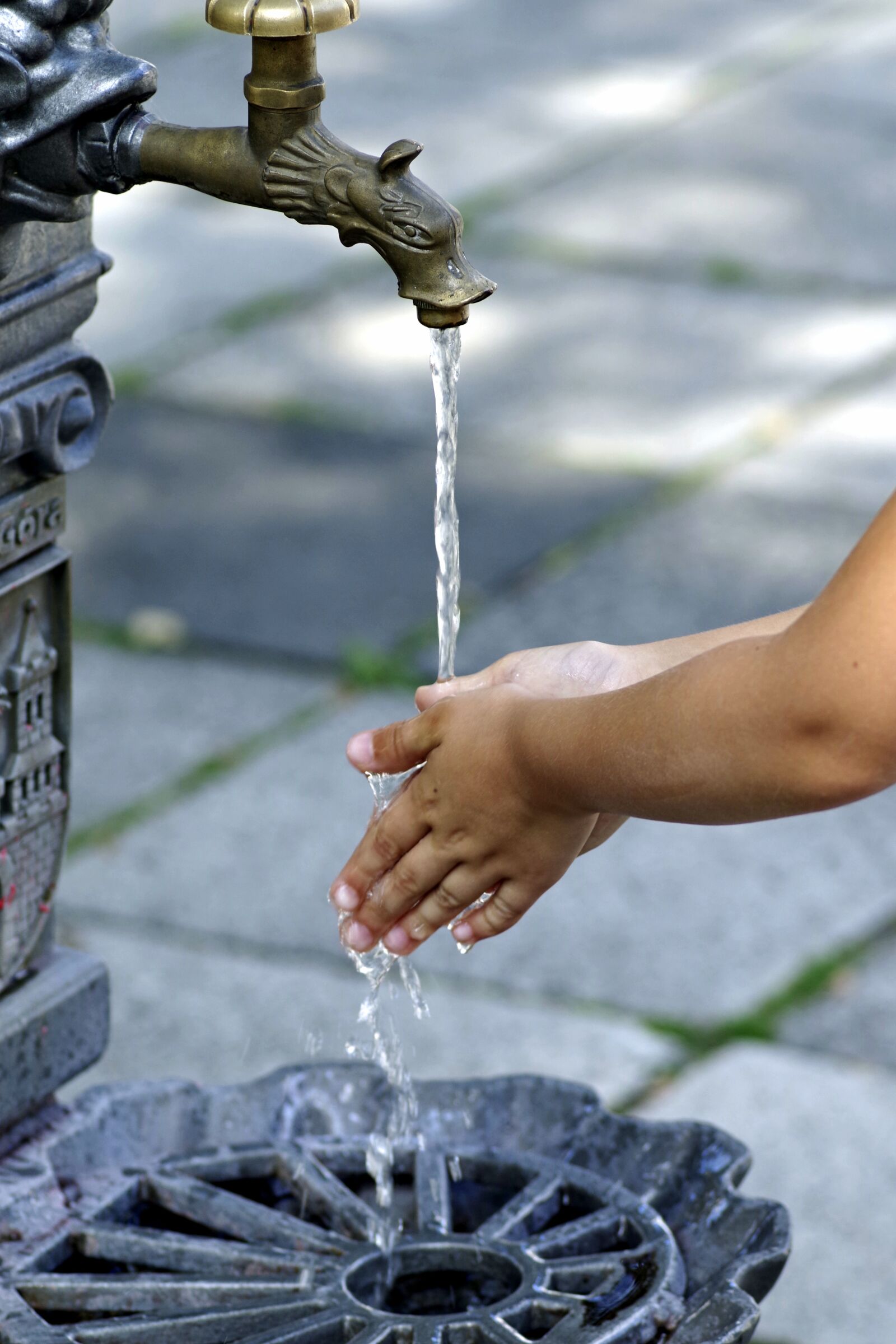 Pentax K-S2 sample photo. Wash hands, the purity photography