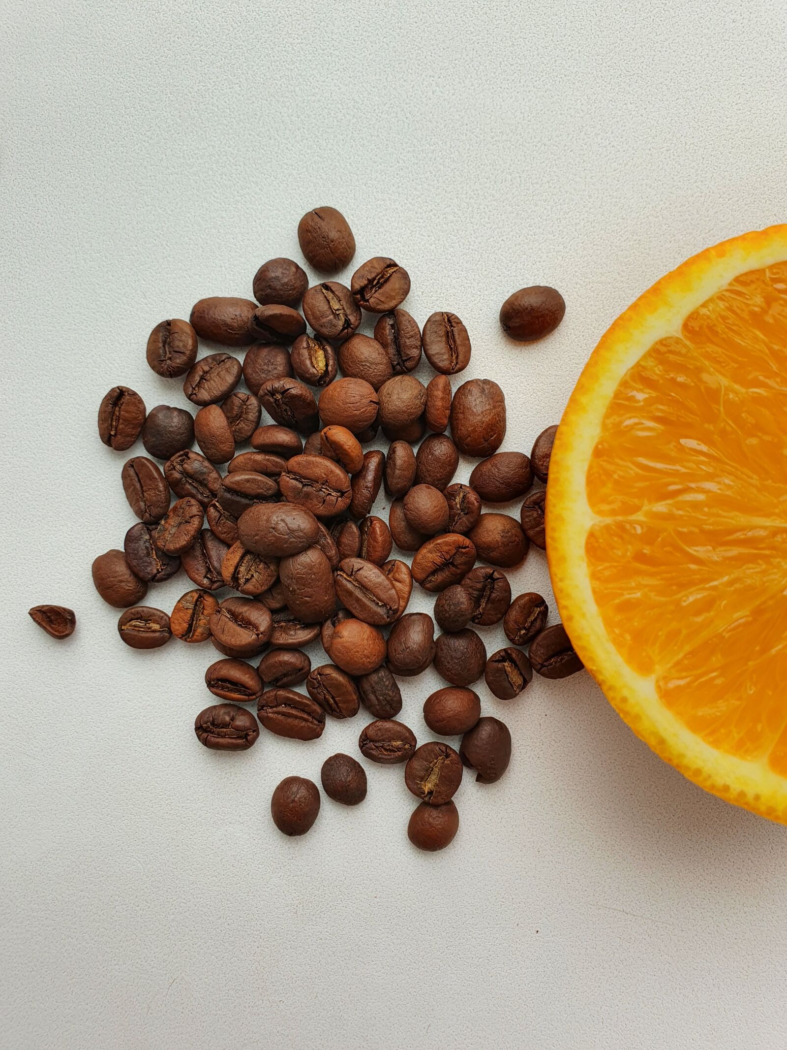 Samsung Galaxy S10 sample photo. Coffee, orange, morning photography