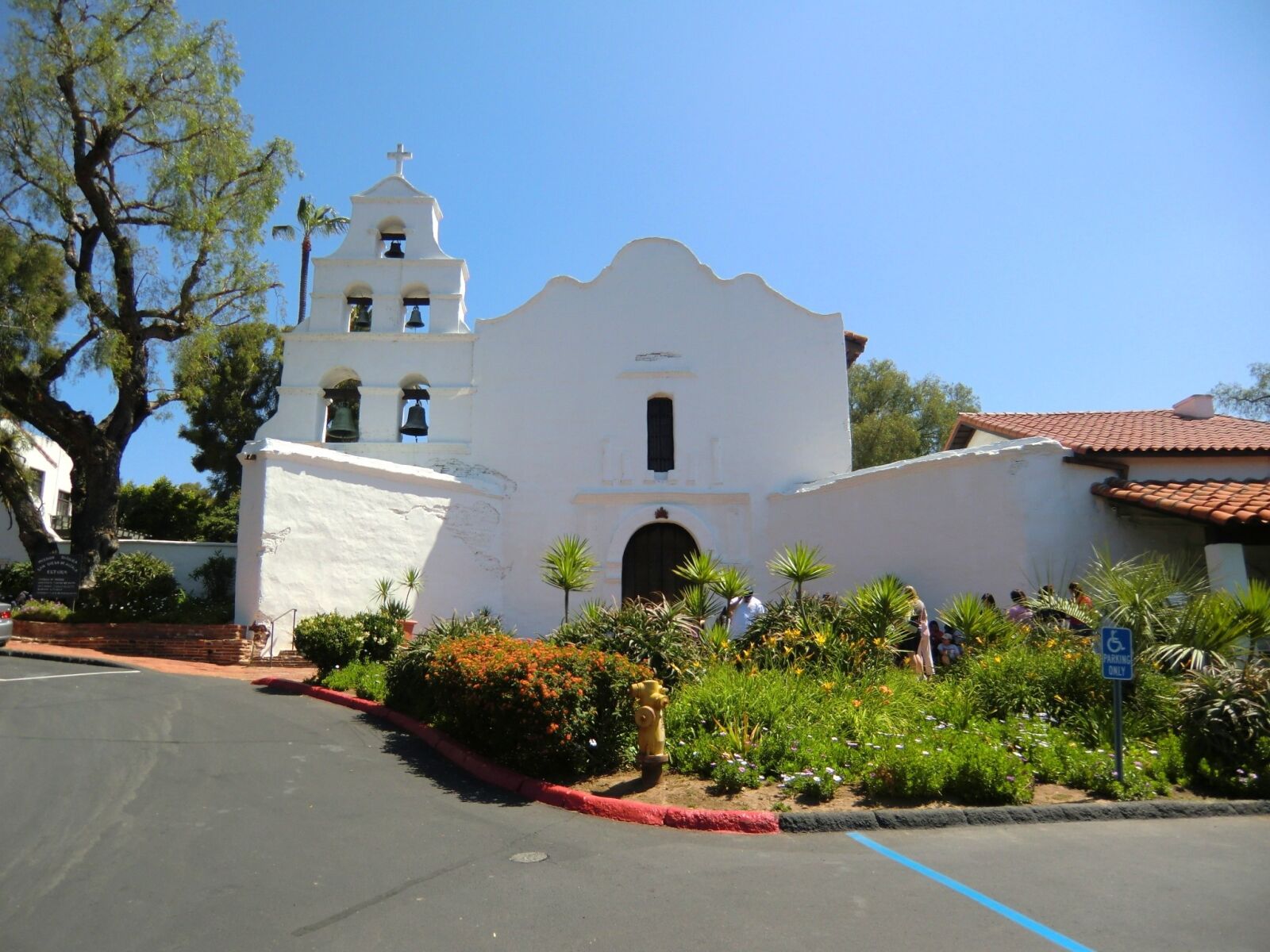 CASIO EX-H15 sample photo. San diego mission, mission photography