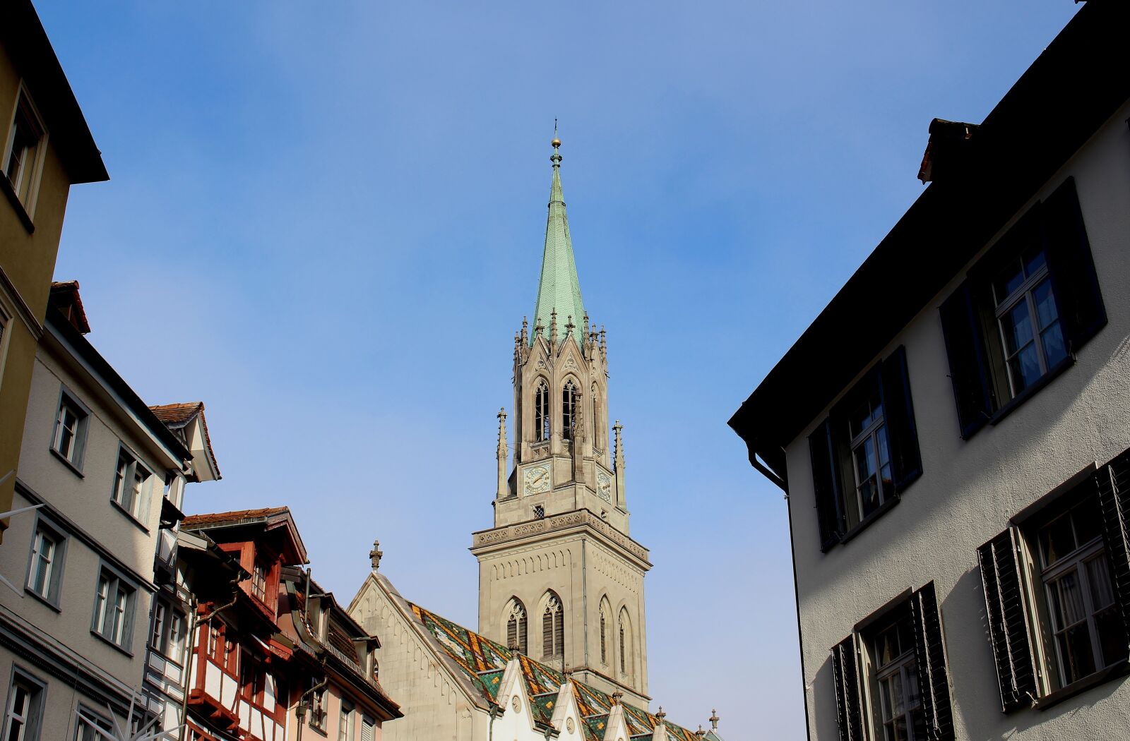 Canon EOS 700D (EOS Rebel T5i / EOS Kiss X7i) sample photo. City, historic center, houses photography
