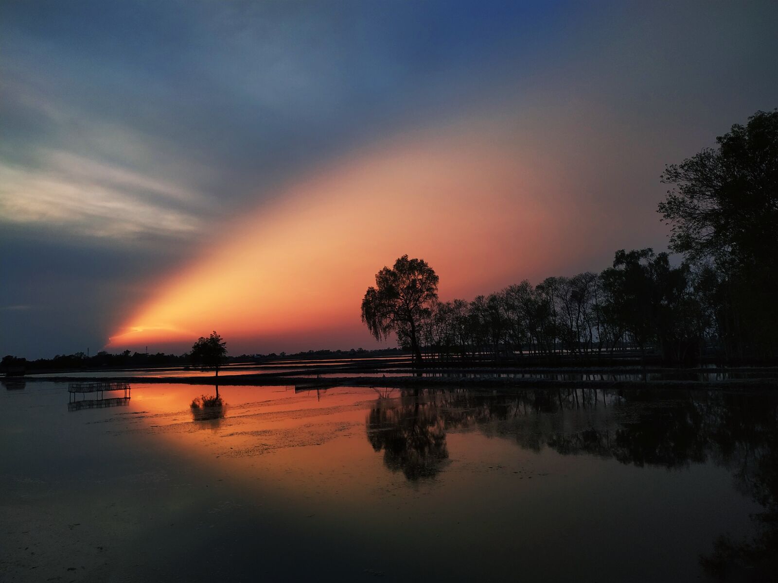 Xiaomi Redmi Note 6 Pro sample photo. Clou, colourful, sunset photography