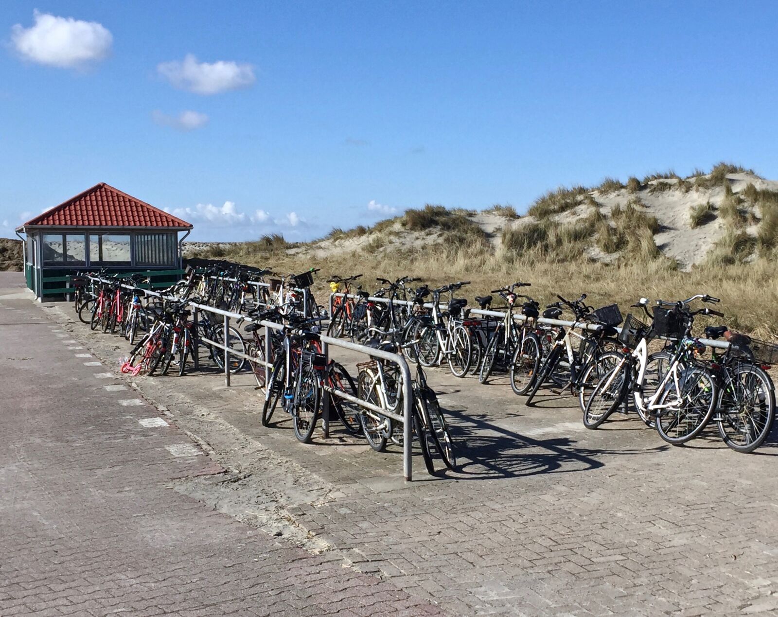 iPhone 6 back camera 4.15mm f/2.2 sample photo. Baltrum, north sea, wadden photography