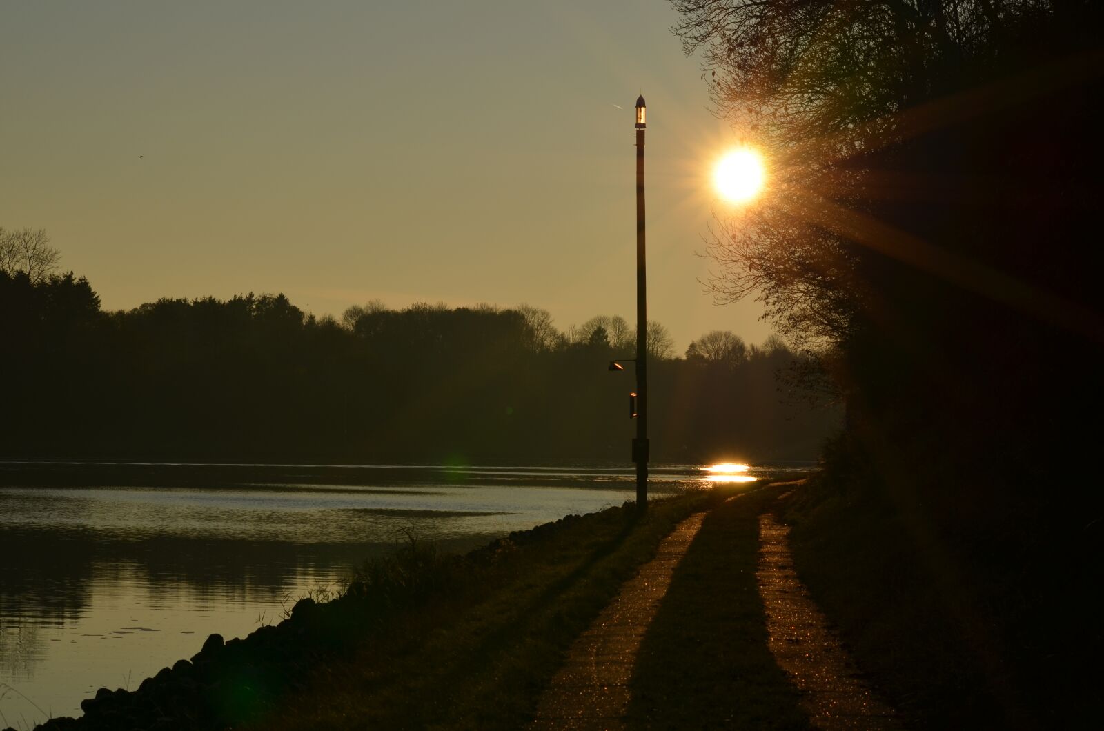 Nikon D5100 sample photo. Channel, sunset, abendstimmung photography