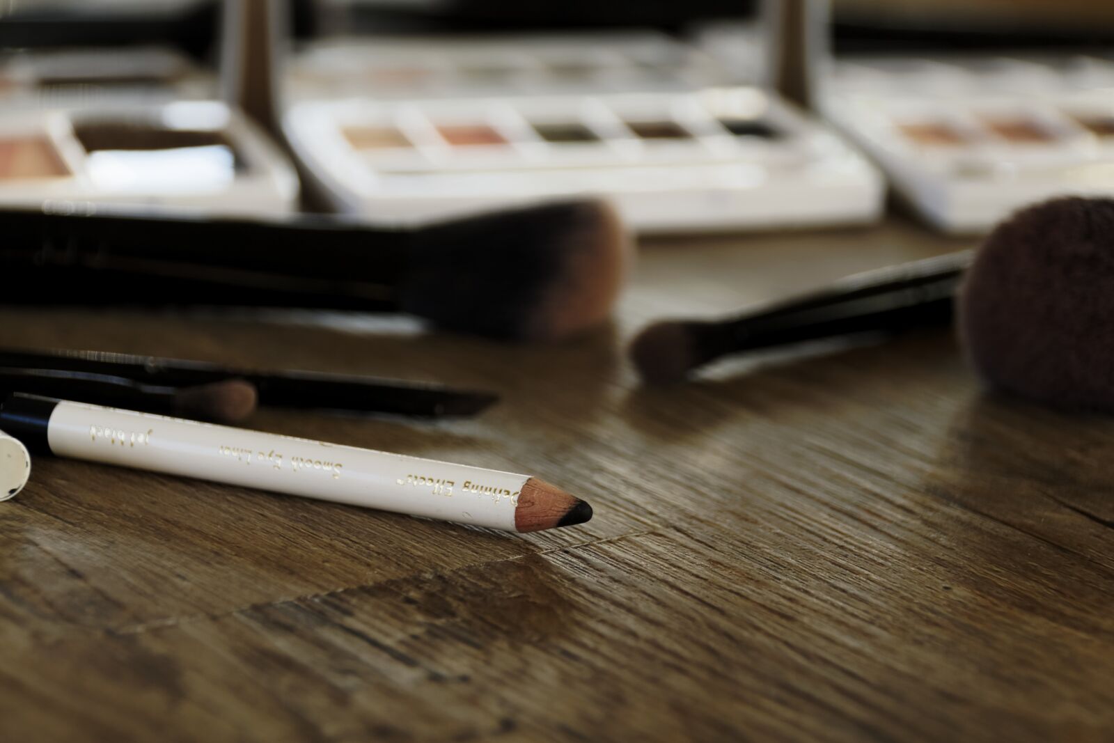 Canon EOS 30D sample photo. Cosmetics, make up, makeup photography