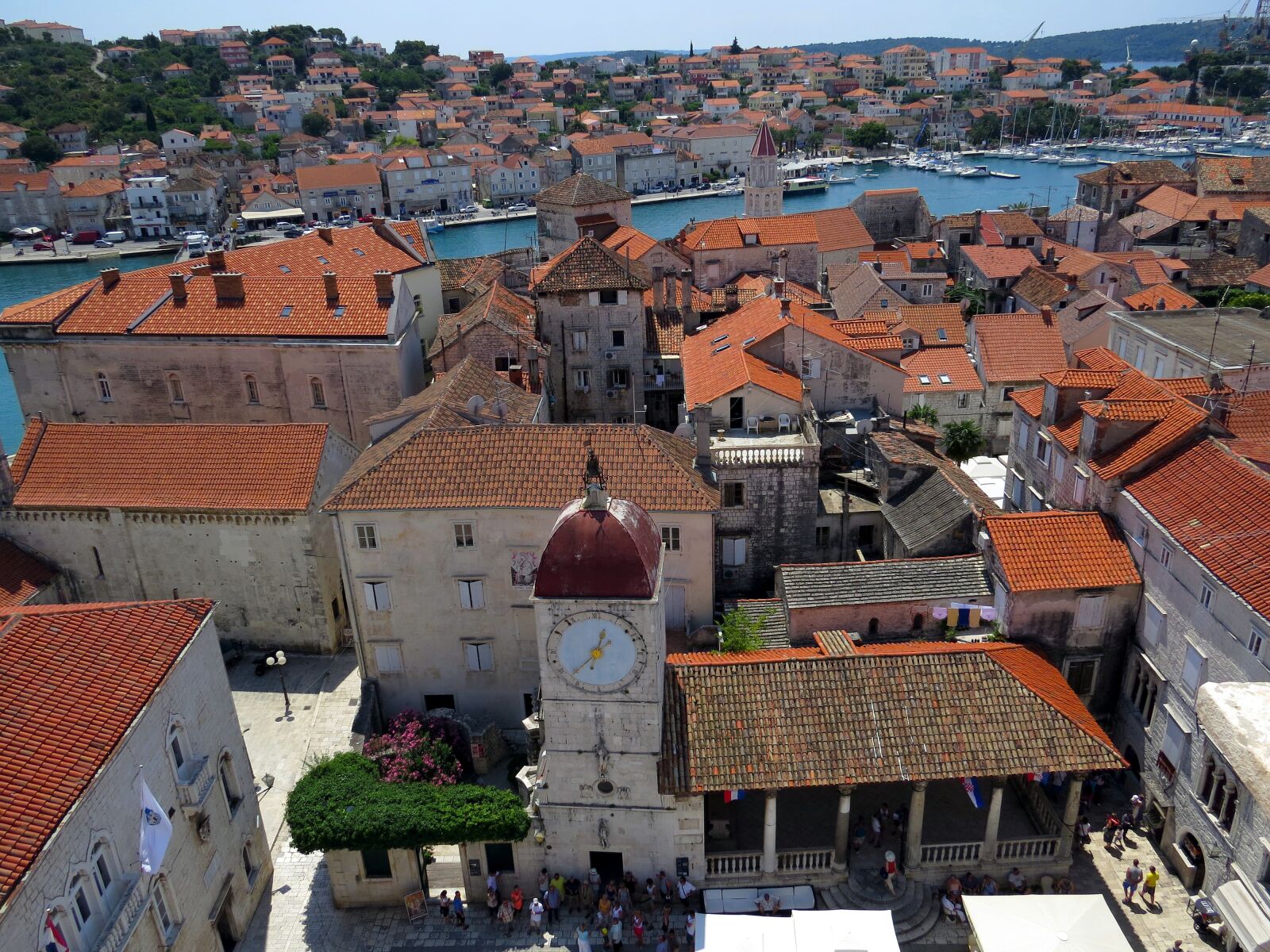 Canon PowerShot SX50 HS sample photo. Old town, panorama, monuments photography