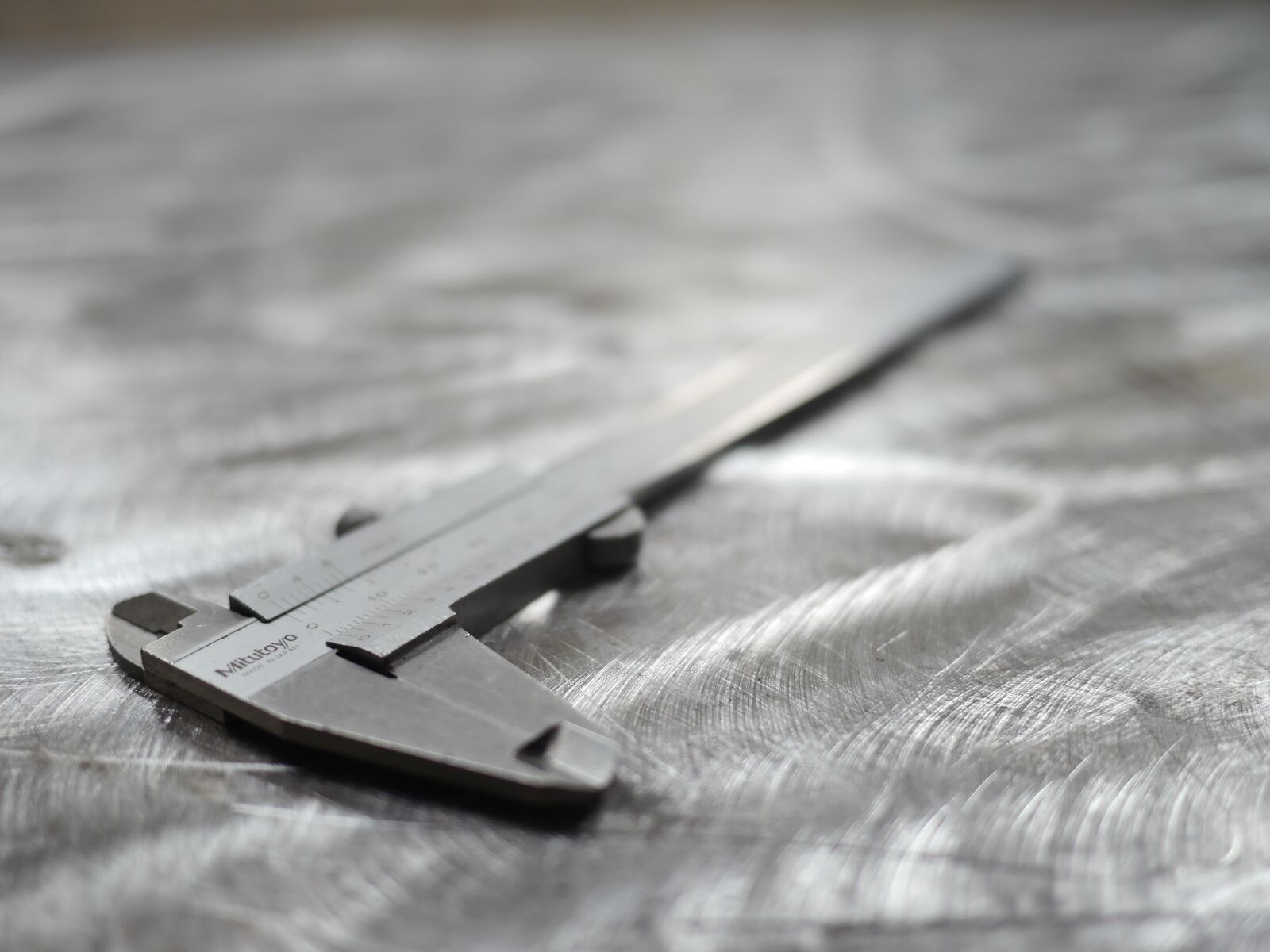 Panasonic Lumix DMC-GH2 sample photo. Tool, caliber, precision photography