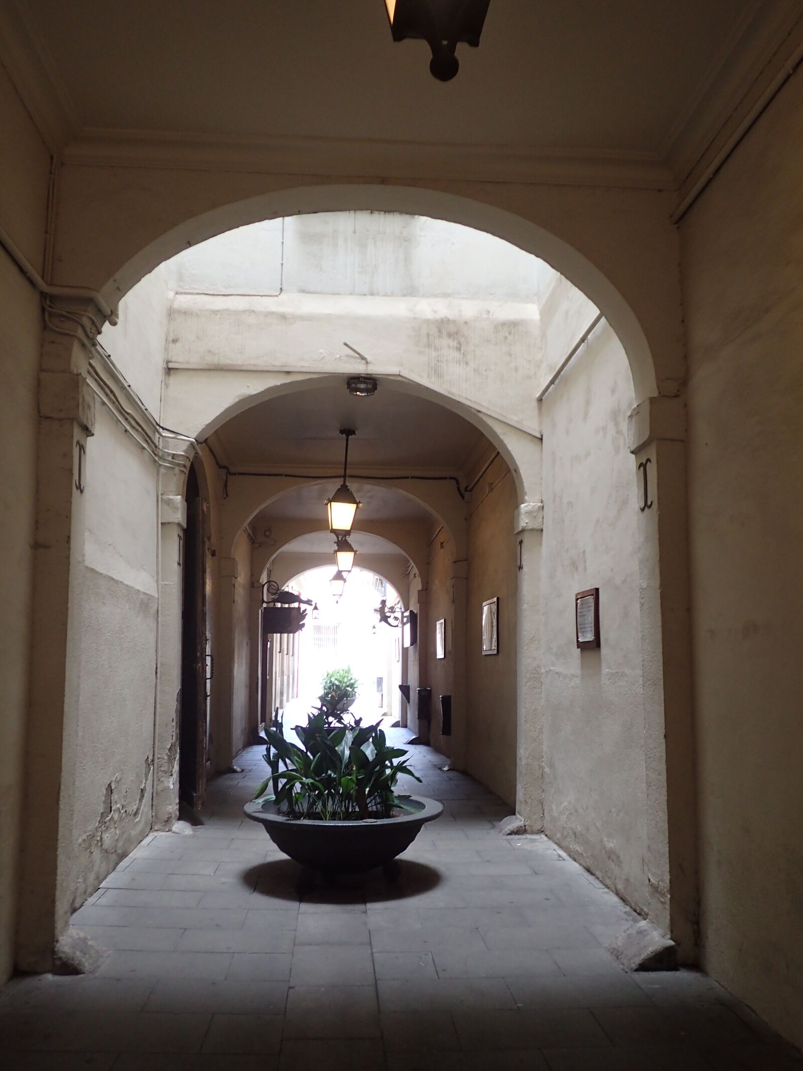 Olympus TG-4 sample photo. Barcelona, city, spain photography