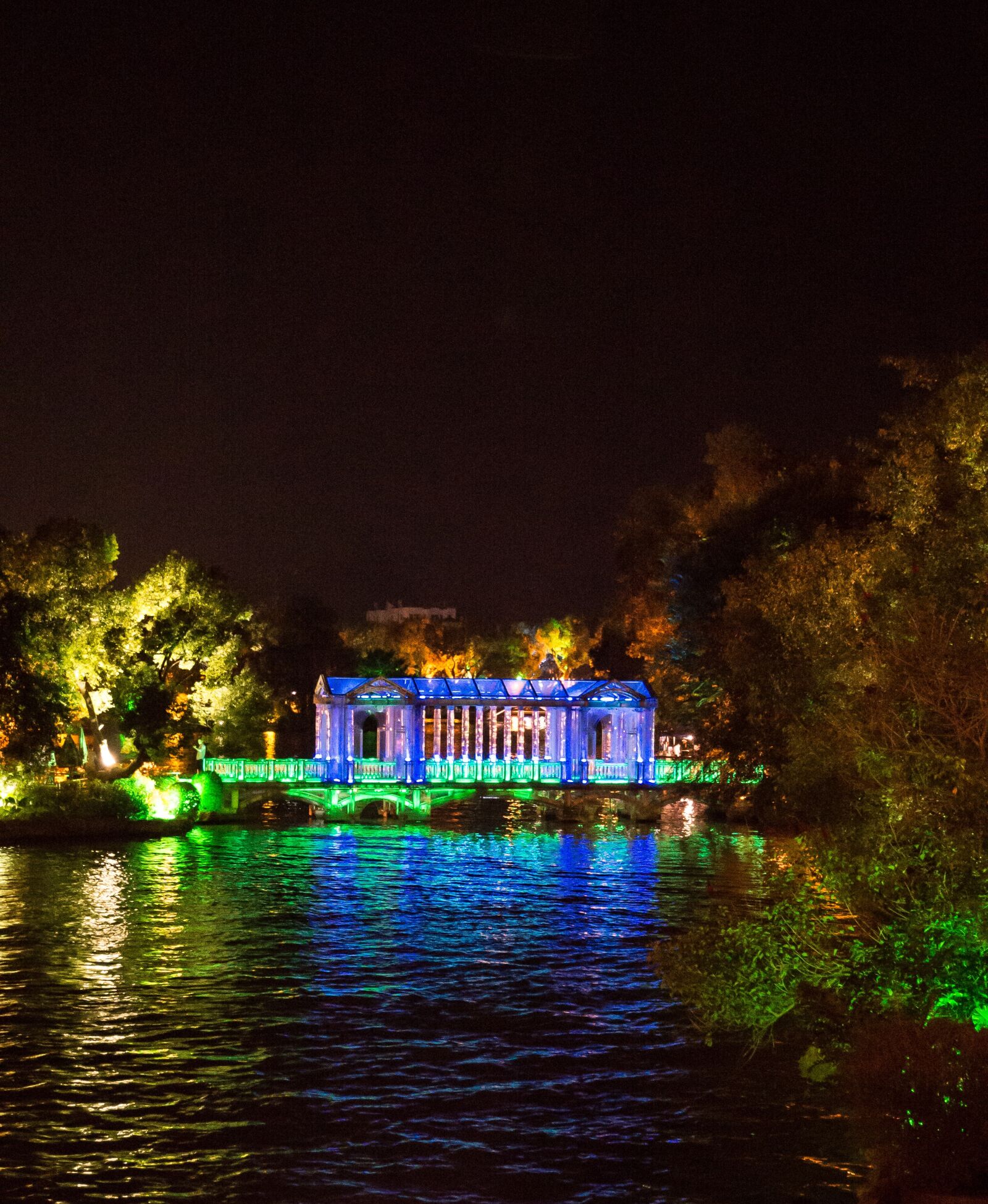Nikon D610 sample photo. The glass bridge, chinese photography