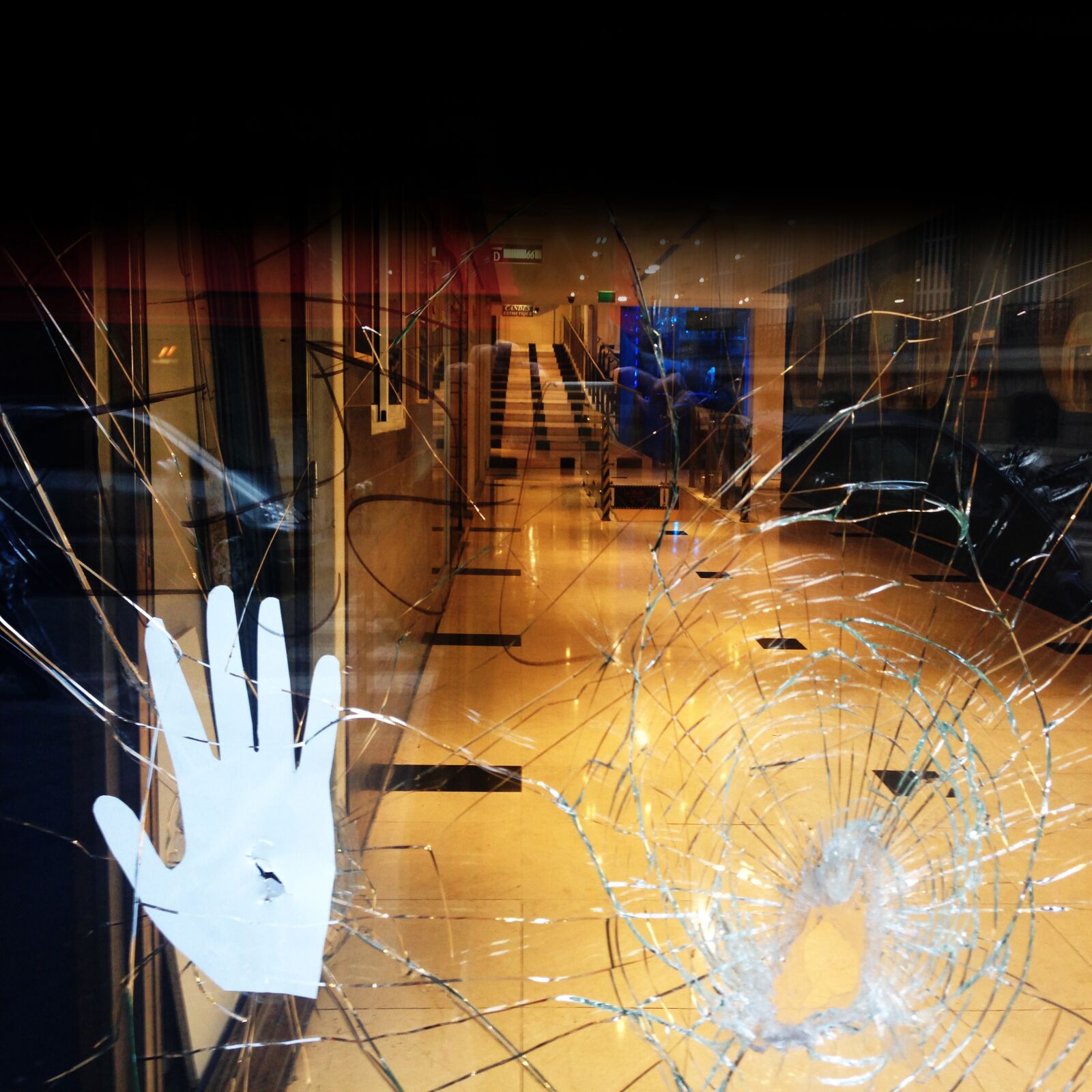 iPhone 5 back camera 4.12mm f/2.4 sample photo. Broken glass, broken window photography