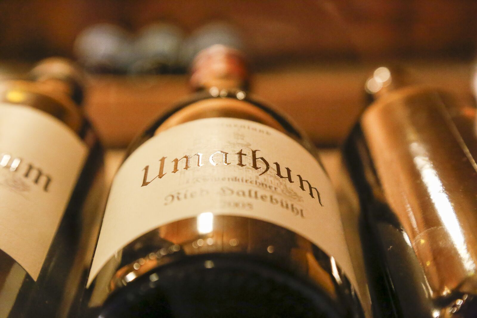 Canon EOS 6D + Canon EF 24-105mm F4L IS USM sample photo. Wine, umathum, red wine photography