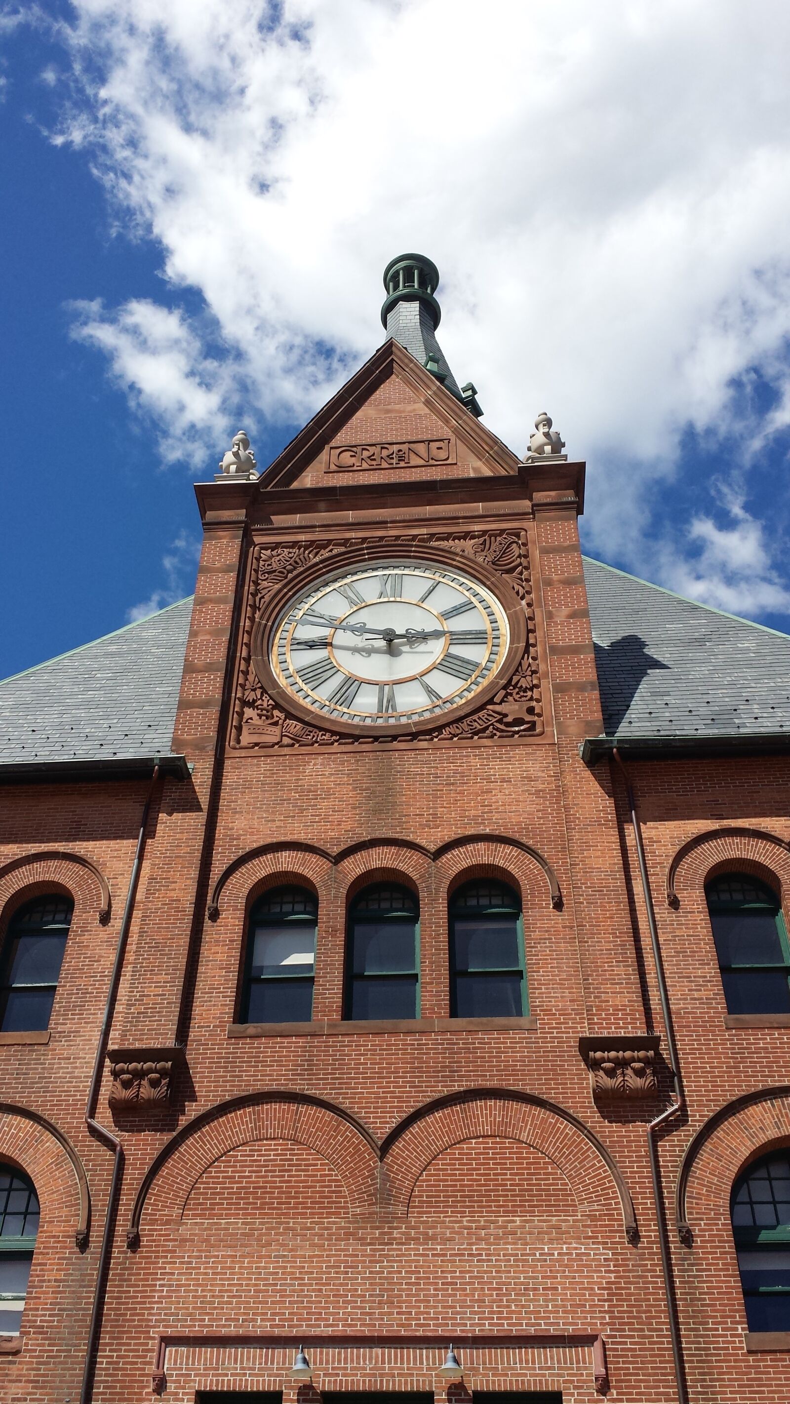 Samsung Galaxy S4 sample photo. Lackawanna, clock, train photography