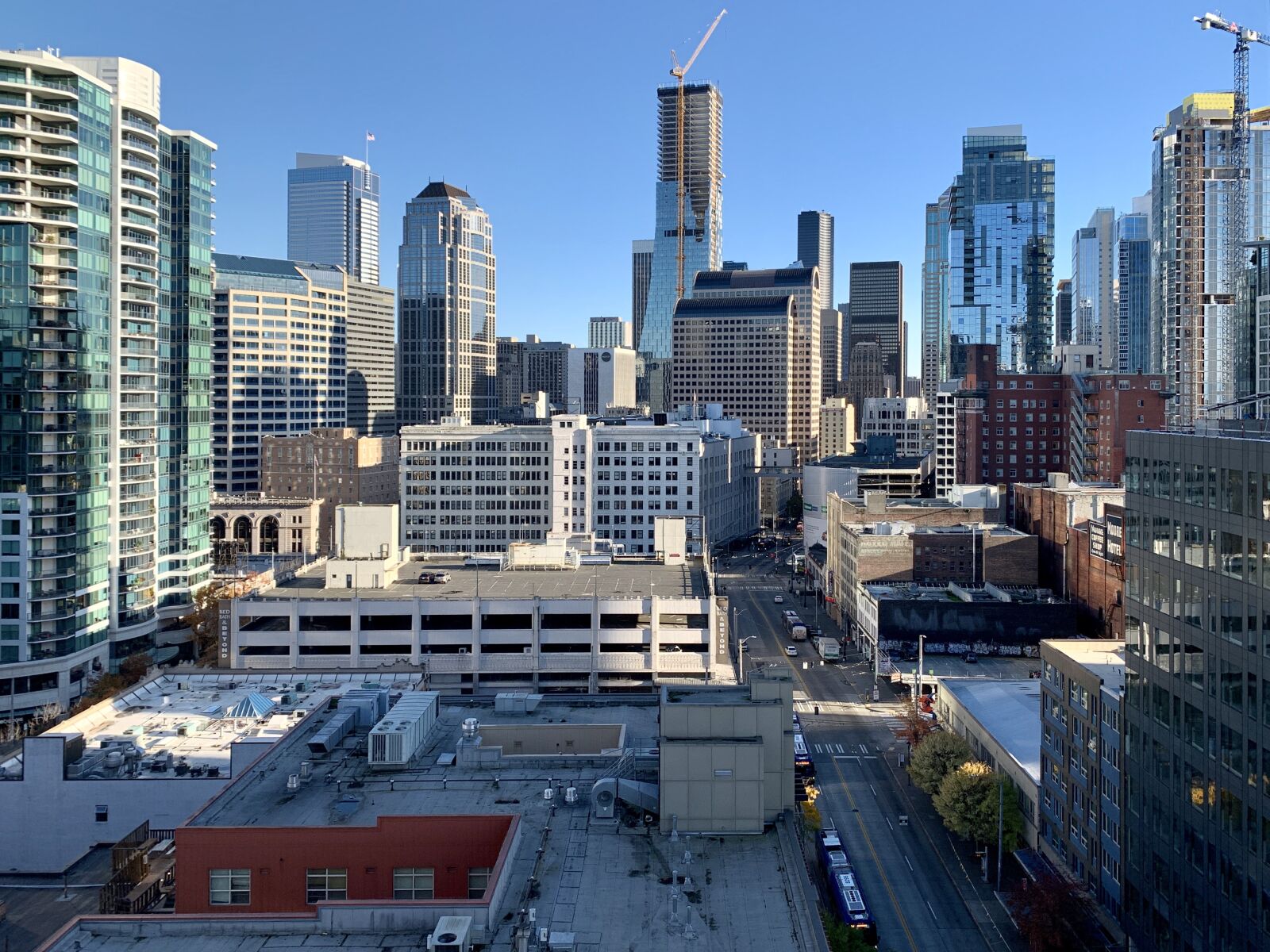 Apple iPhone XR sample photo. Seattle, city, cityscape photography