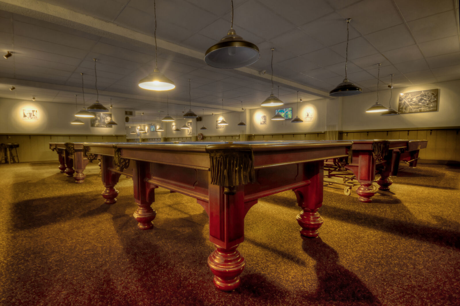Sony SLT-A58 sample photo. Billiard, club, hall, high photography