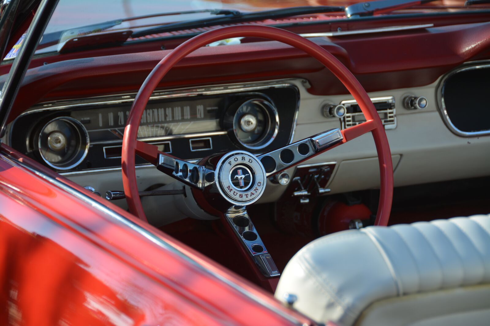 Nikon D7100 sample photo. Steering wheel, mustang, ford photography