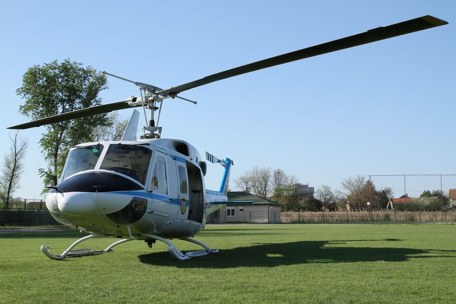 Canon EOS 7D sample photo. Vehicles, helicopter, propeller, engine photography