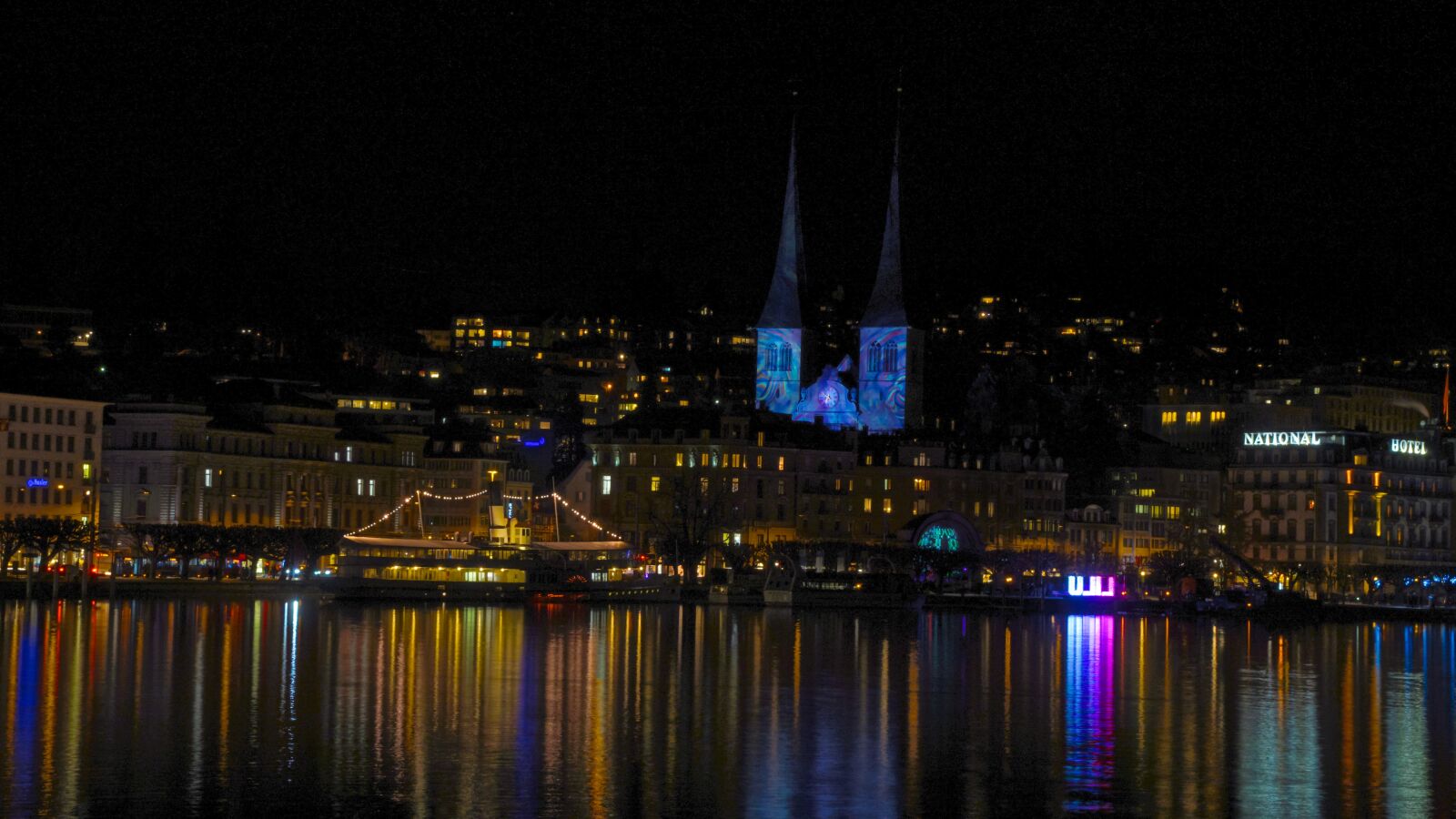 Sony DT 18-135mm F3.5-5.6 SAM sample photo. Lucerne, night, landmark photography