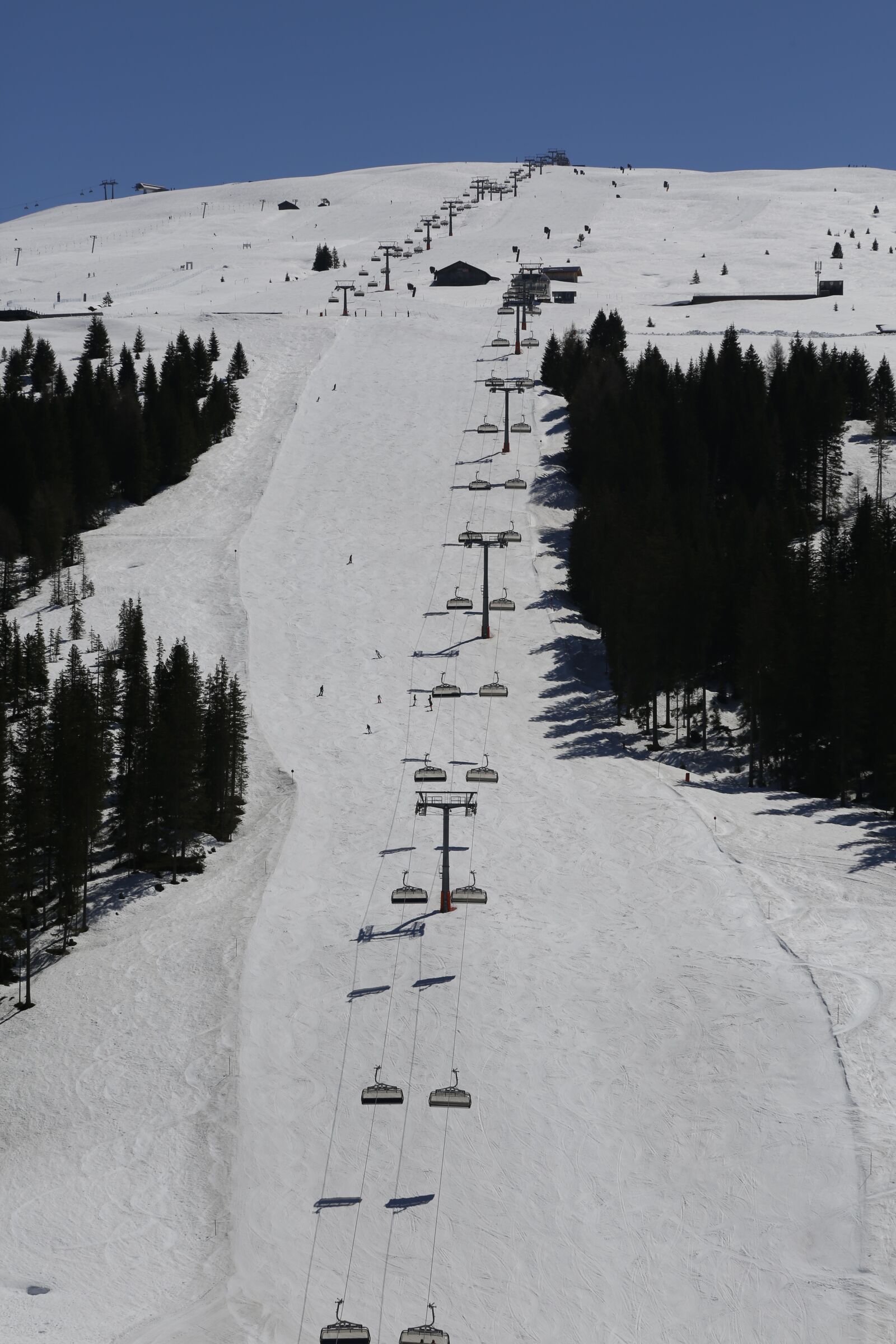 Canon EF 24-105mm F4L IS USM sample photo. Ski area, lift, snow photography