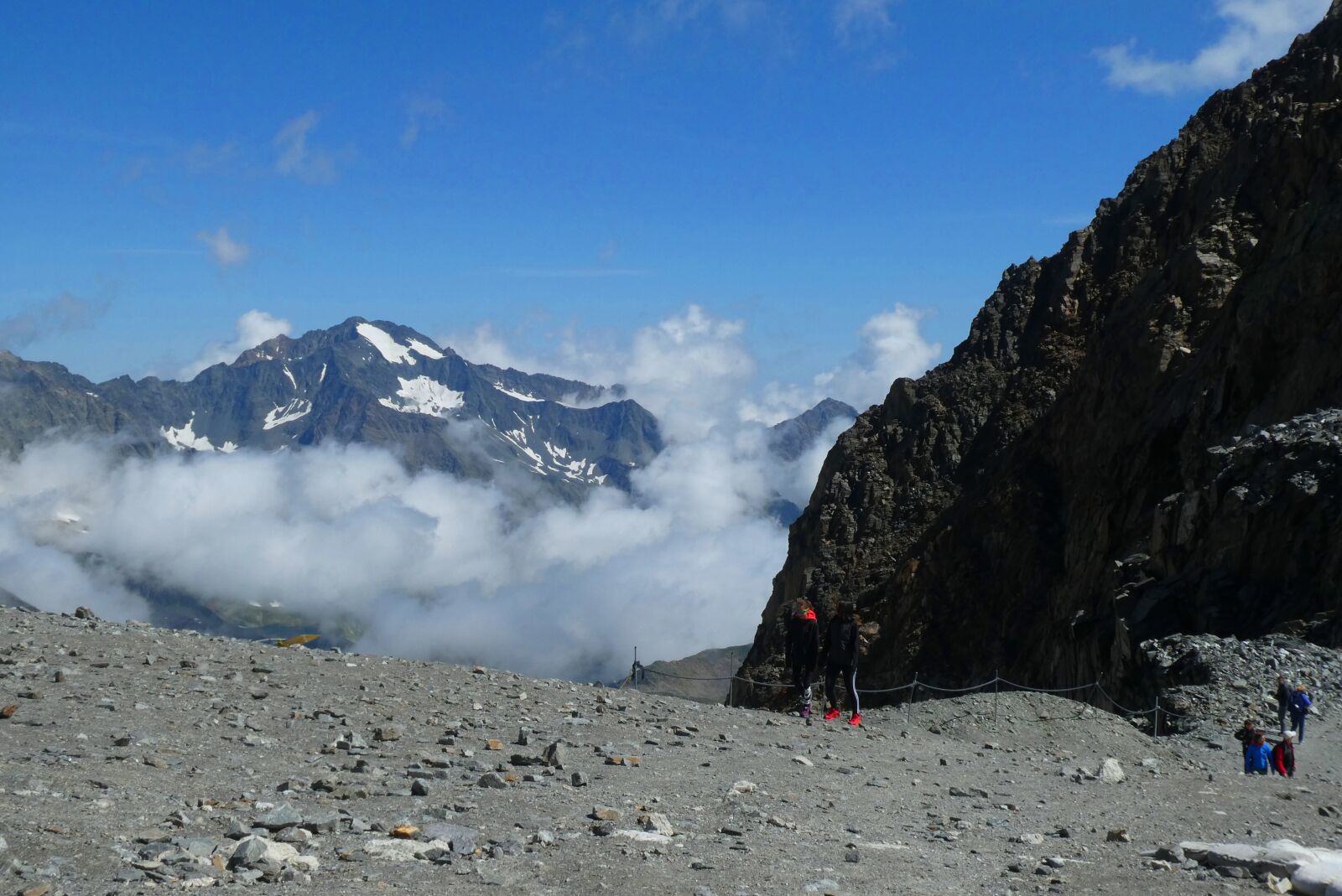 Panasonic Lumix DC-ZS70 (Lumix DC-TZ90) sample photo. Stubai glacier, austria, glacier photography
