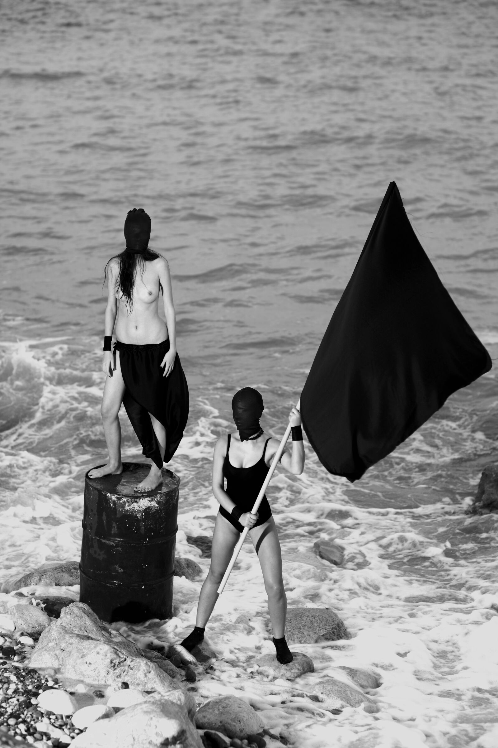 Canon EOS 5D Mark II sample photo. Fiction, model, flag photography