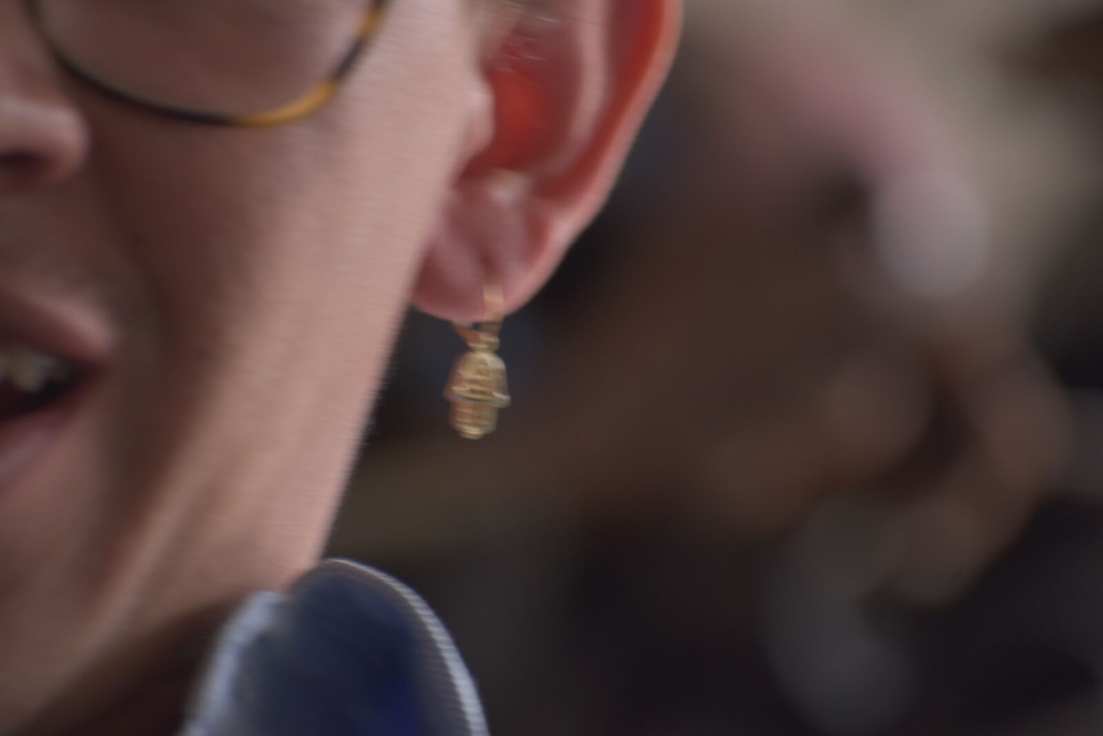 Nikon D3500 sample photo. Life style, ear, human photography