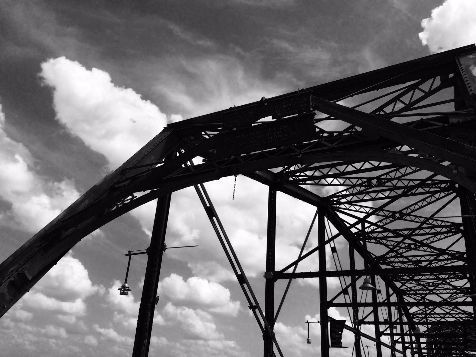 iPhone 5s back camera 4.15mm f/2.2 sample photo. Bridge, black and white photography