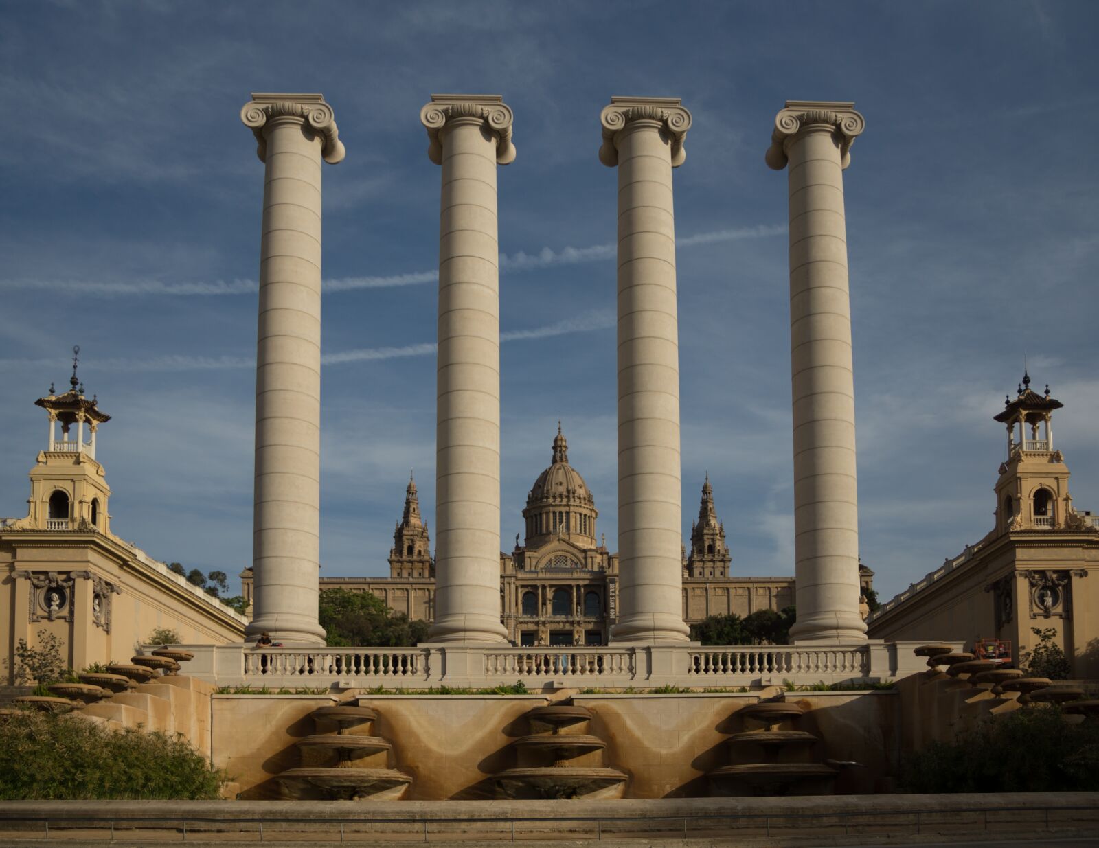 Sony SLT-A77 sample photo. Barcelona, columnar, fountain photography