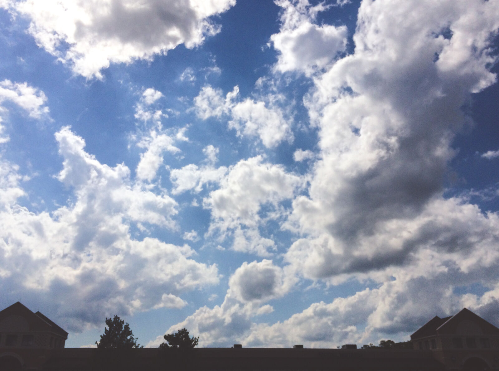 Apple iPhone 5s sample photo. Blue, clouds, sky, summer photography
