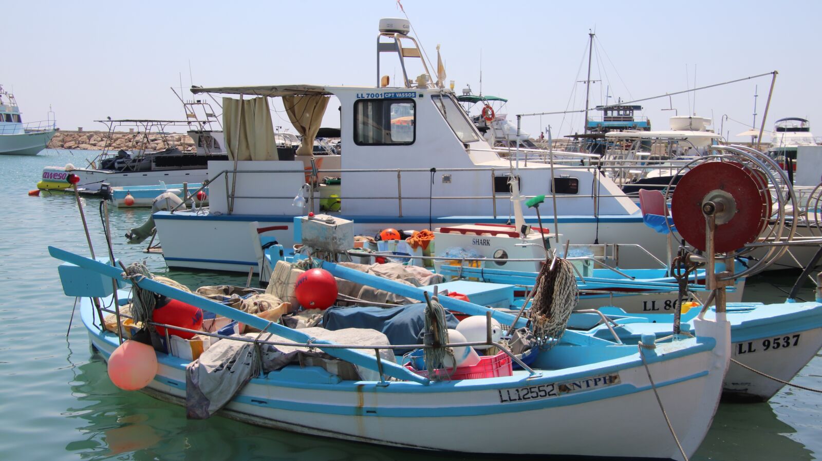 Canon EOS 800D (EOS Rebel T7i / EOS Kiss X9i) sample photo. Ayia napa, port, fishing photography