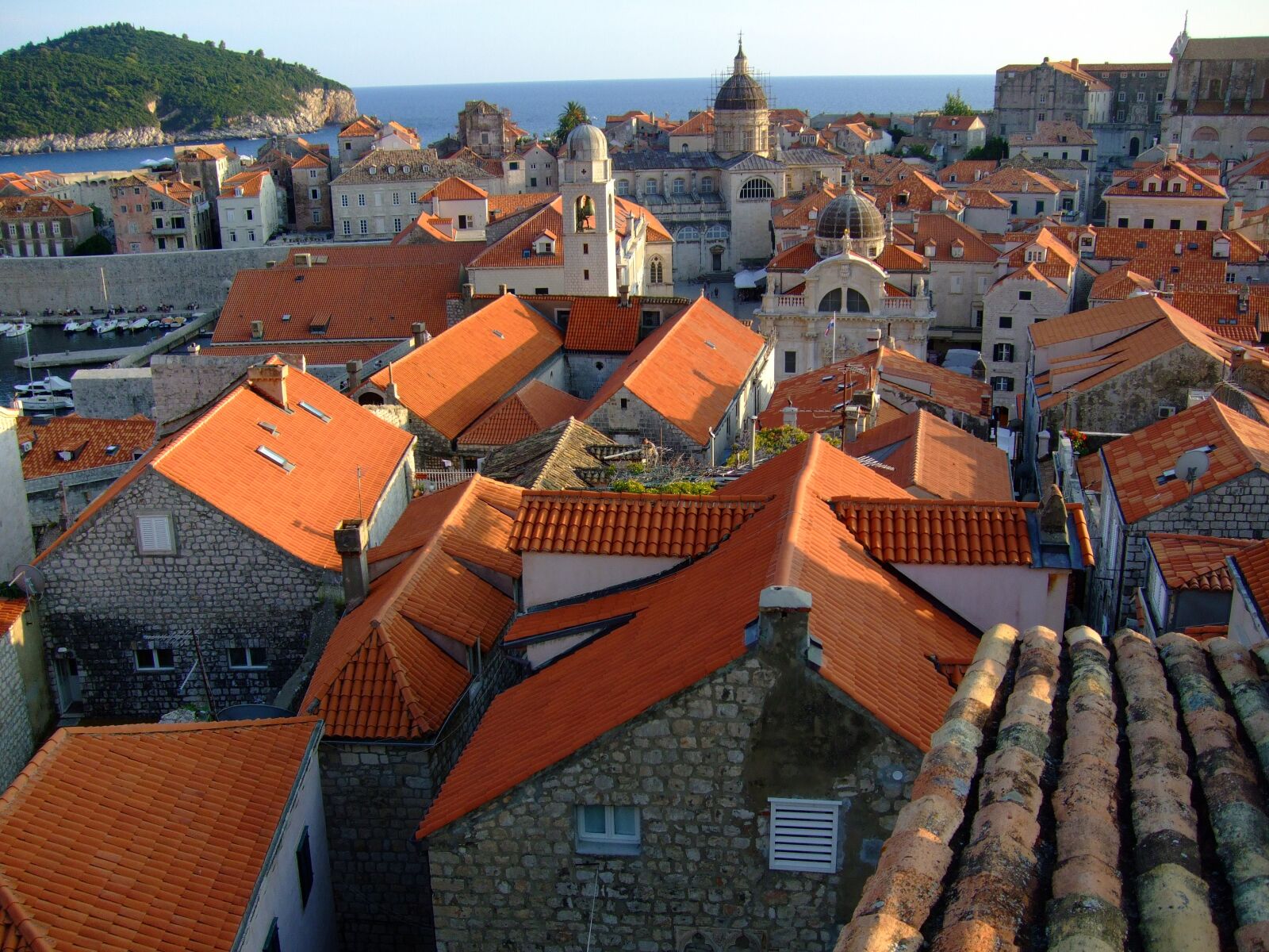 Fujifilm FinePix F47fd sample photo. Dubrovnik, croatia, travel photography