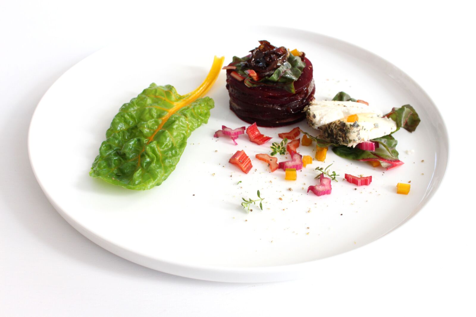 Canon EOS 700D (EOS Rebel T5i / EOS Kiss X7i) sample photo. Avalonwijnenspijs, court, cooking photography