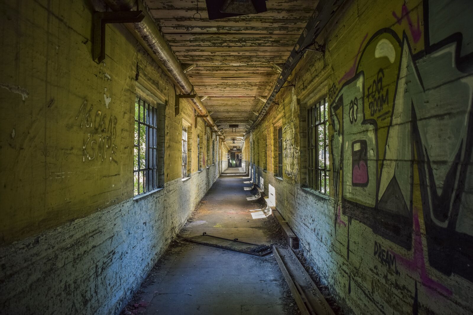 Nikon D3300 sample photo. Lost places, gang, pforphoto photography