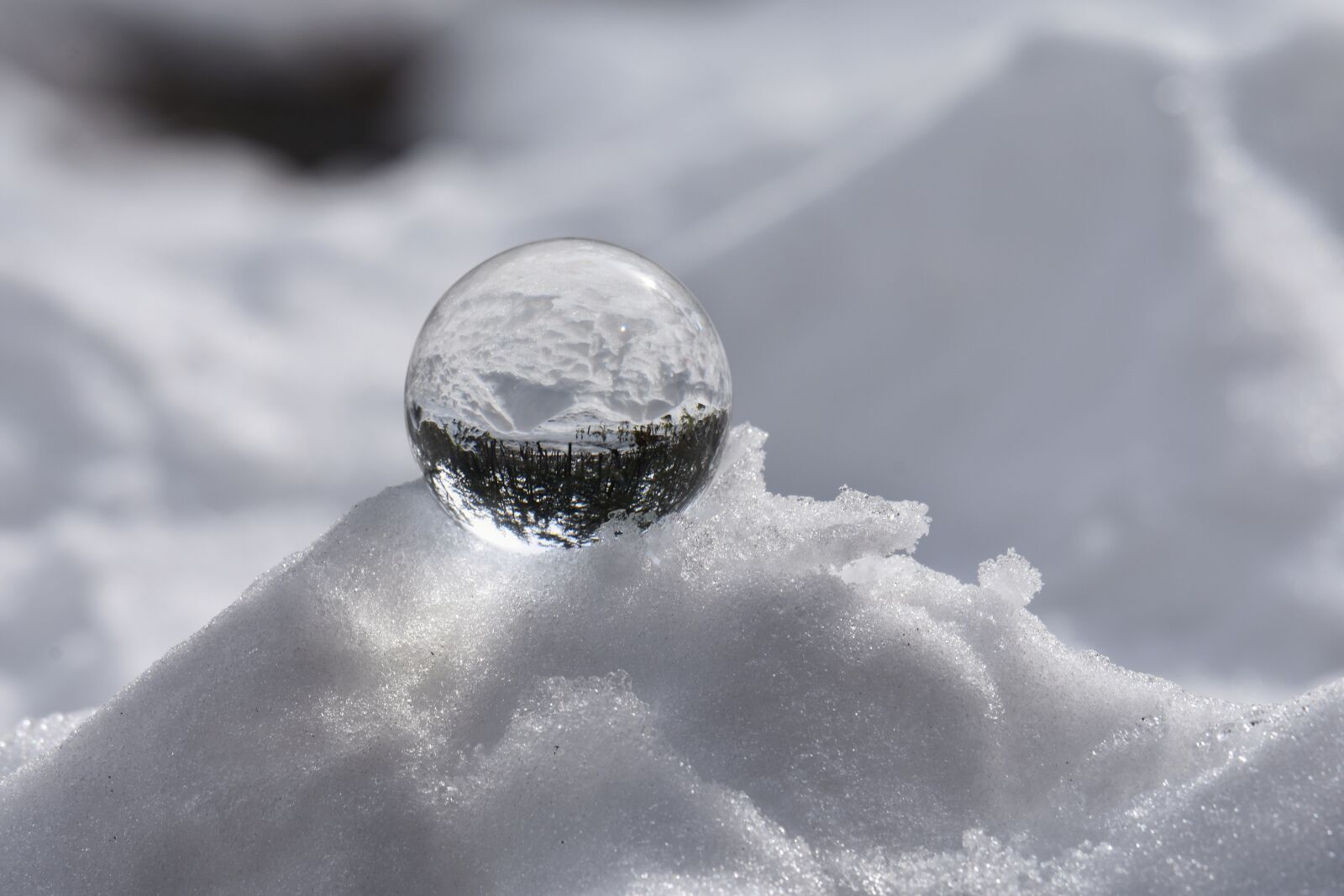 Nikon D7200 sample photo. Natural, landscape, glass beads photography