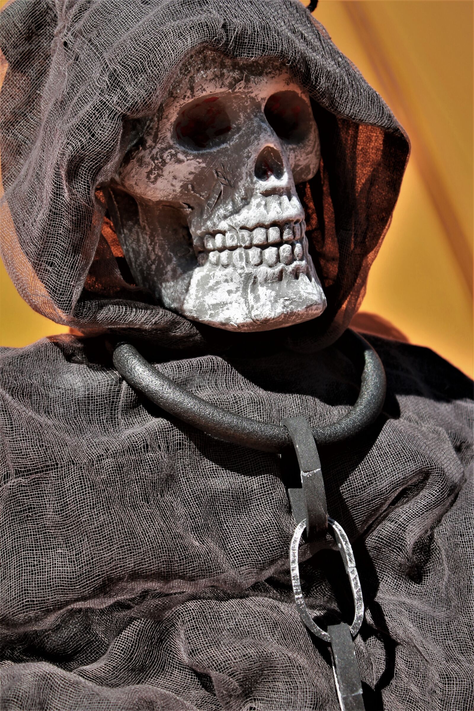 Canon EOS 1100D (EOS Rebel T3 / EOS Kiss X50) sample photo. Halloween, scary, creepy photography