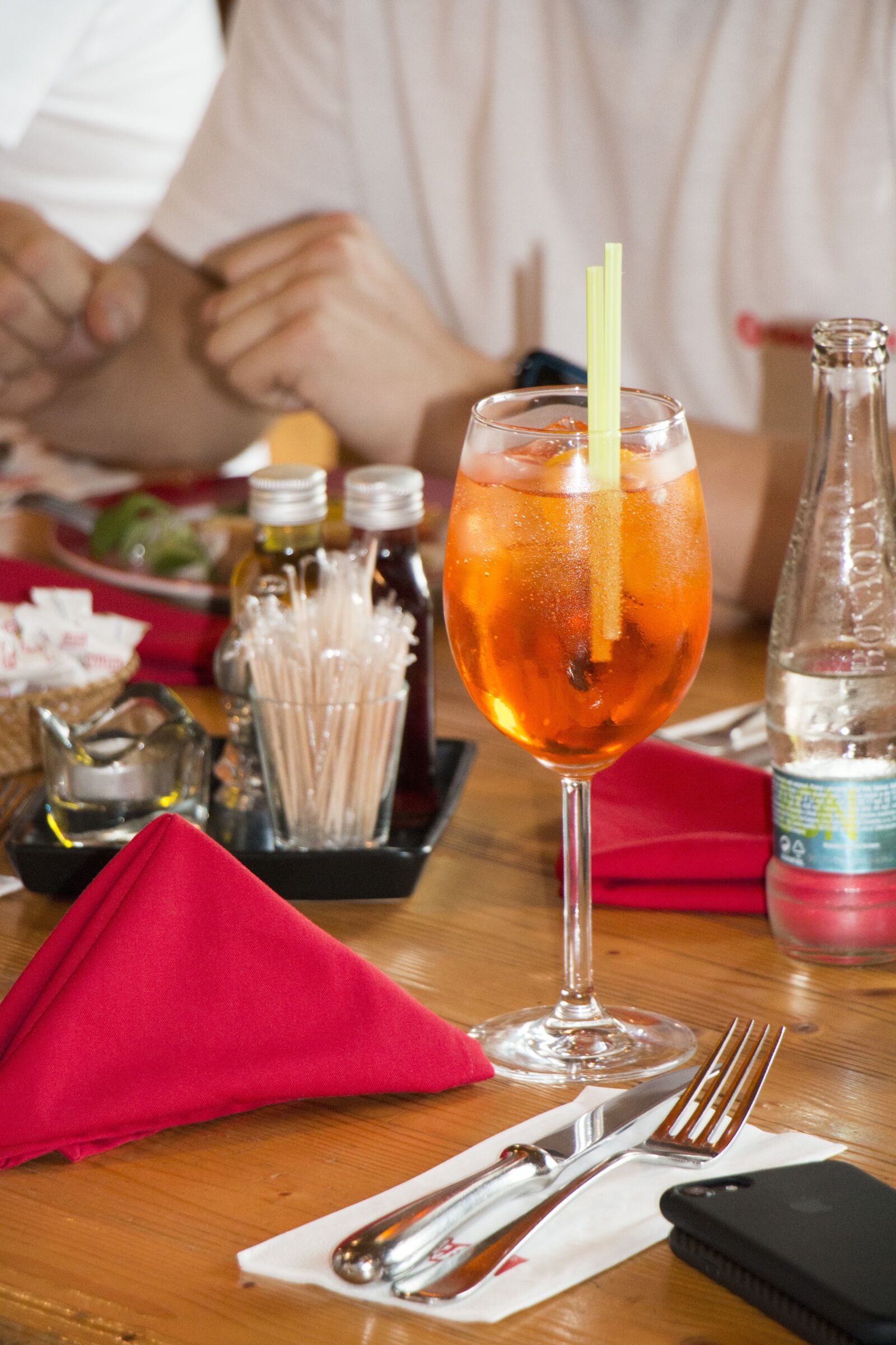 Canon EOS 70D sample photo. Alcohol, celebration, glass photography