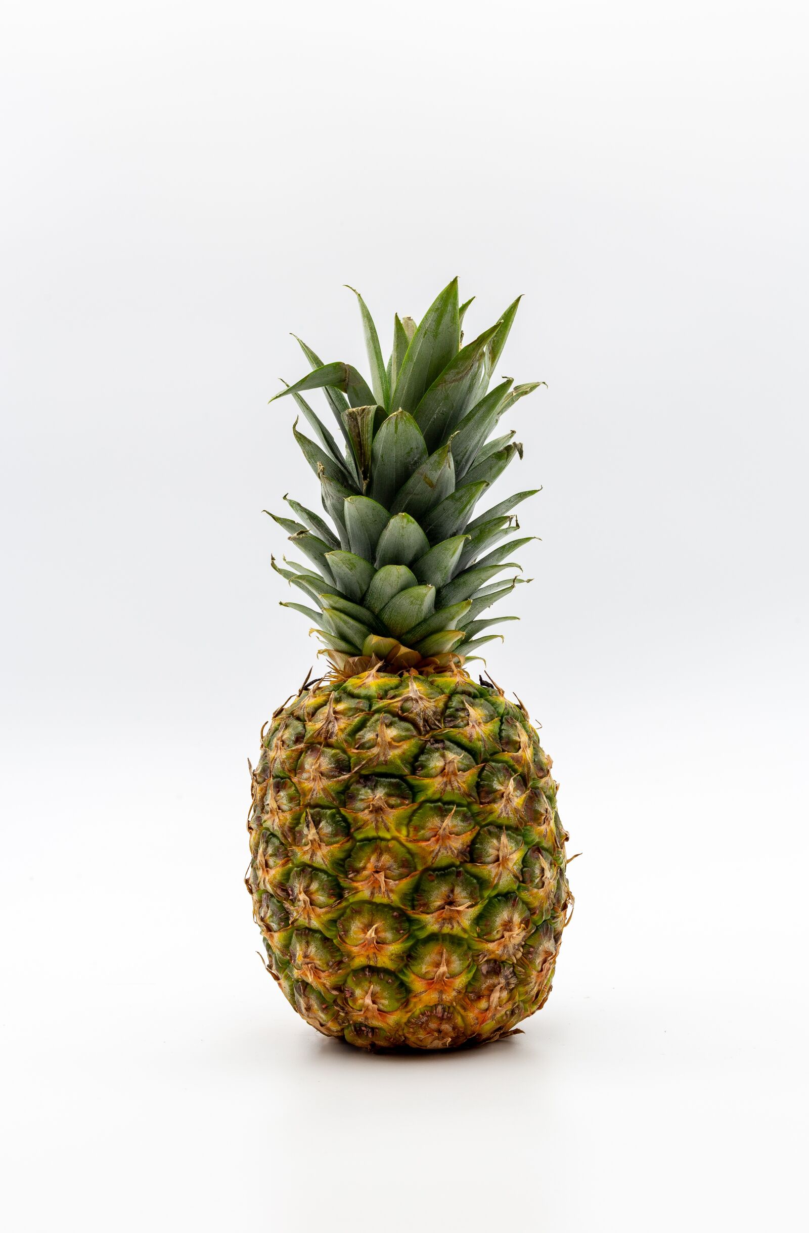 Canon EOS 6D sample photo. Fruit, pineapple, tropical photography