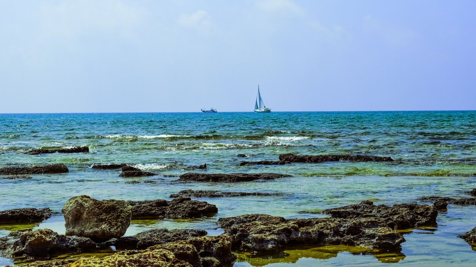 Nikon D3300 sample photo. Rocky coast, sea, landscape photography